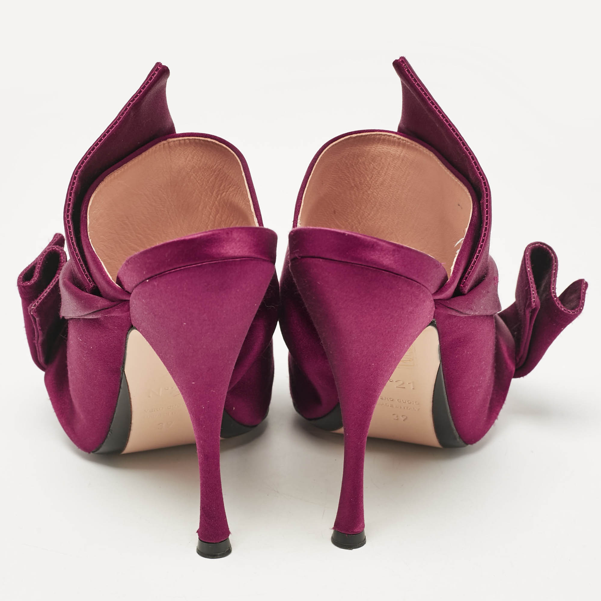 Pre Owned Nº21 Burgundy Satin Raso Knot Peep Toe Mules Size 39