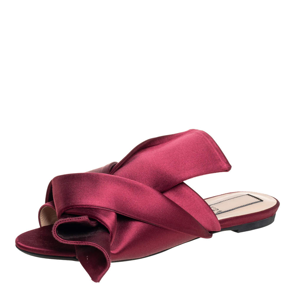 Pre Owned Nº21 Burgundy Satin Raso Knot Flat Slides Size 39