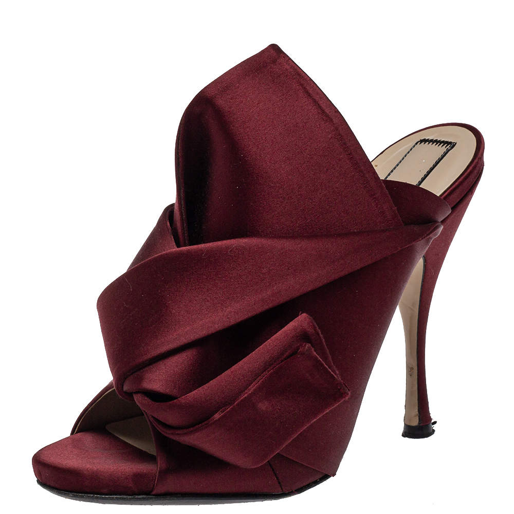 Pre Owned N°21 Burgundy Satin Ronny Pleated Mules Size 39