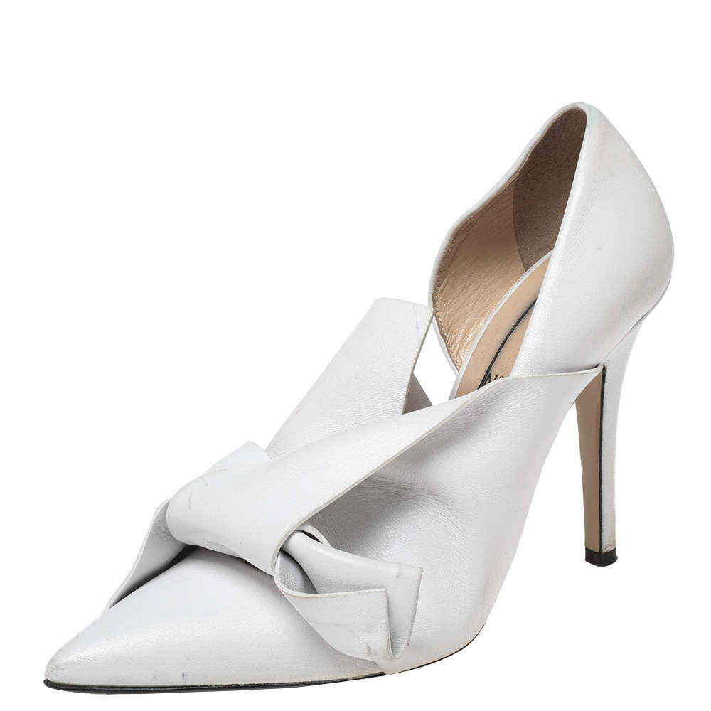 Pre Owned Nº21 White Leather Knot Pointed Toe Pumps Size 37