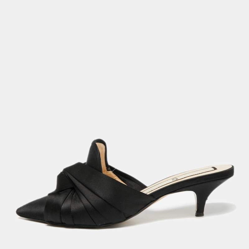 Pre Owned صندل إن 21 ساتان أسود بعقدة مقاس 39