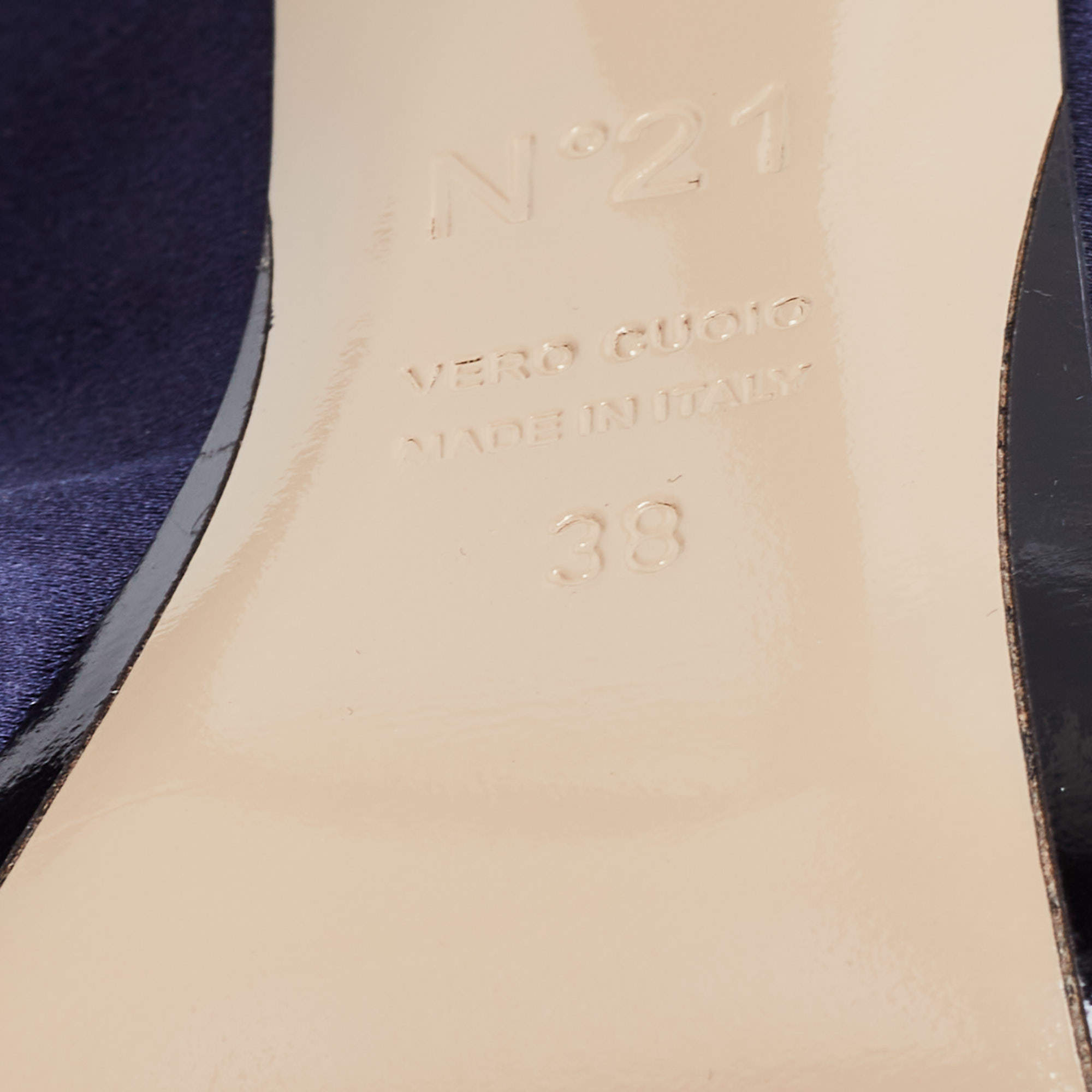 Pre Owned Nº21 Navy Blue Satin Raso Knot Peep Toe Mules Size 38