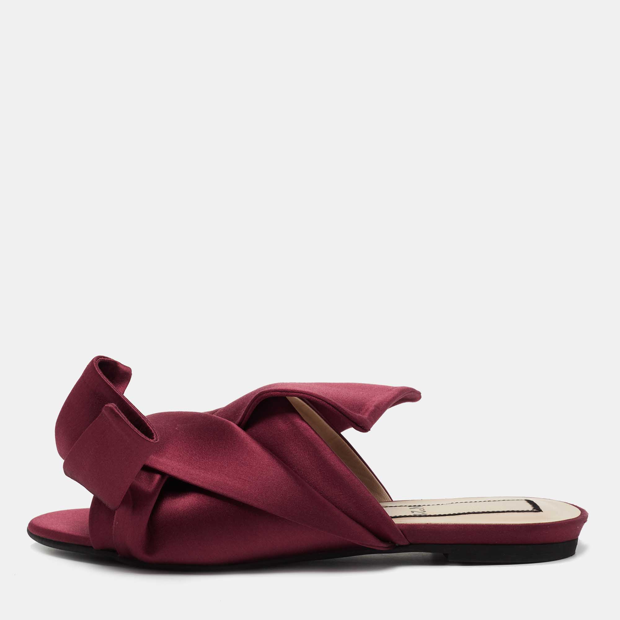 Pre Owned Nº21 Burgundy Satin Knot Flat Mules Size 38 