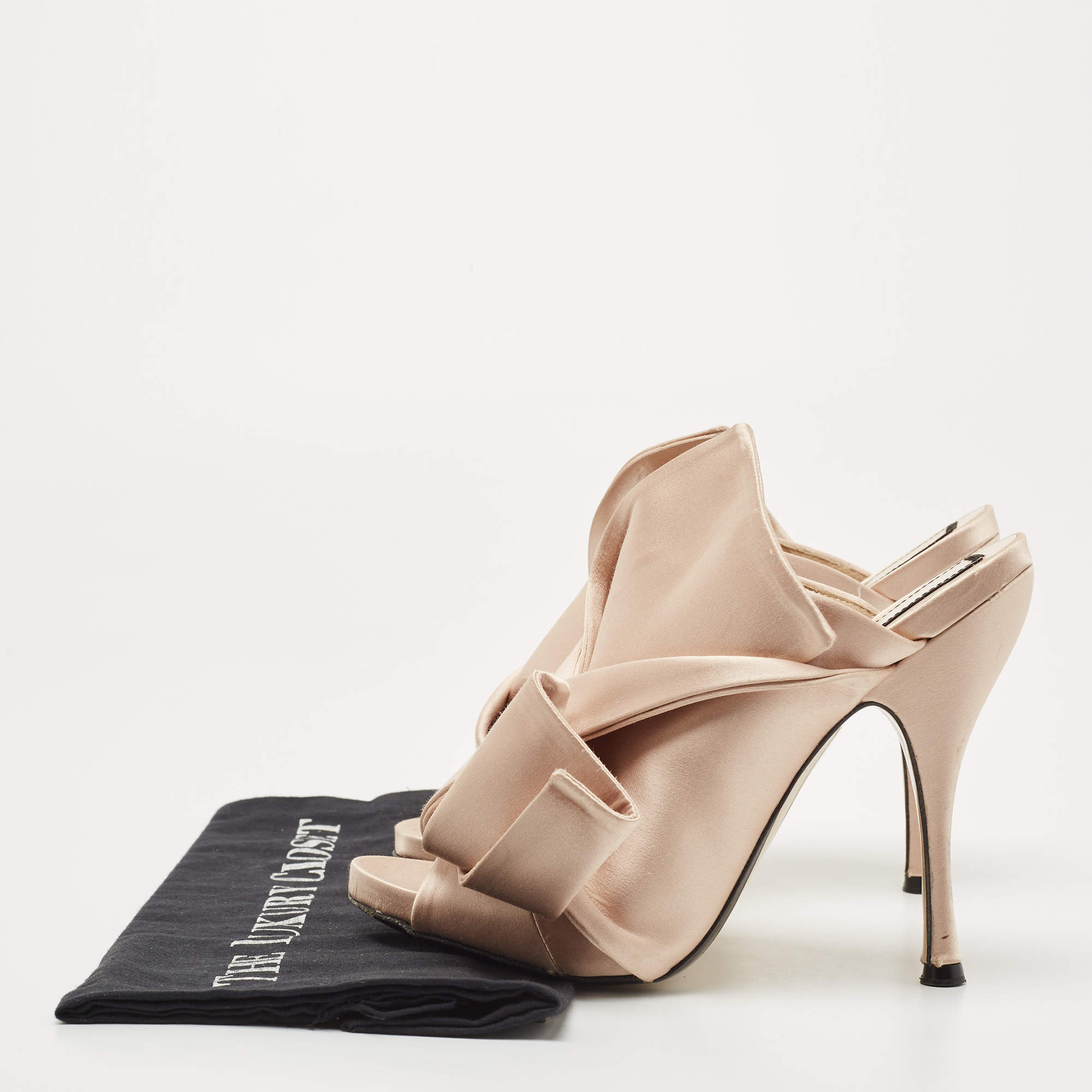 Pre Owned N21 Beige Satin Knot Mules Size 39  