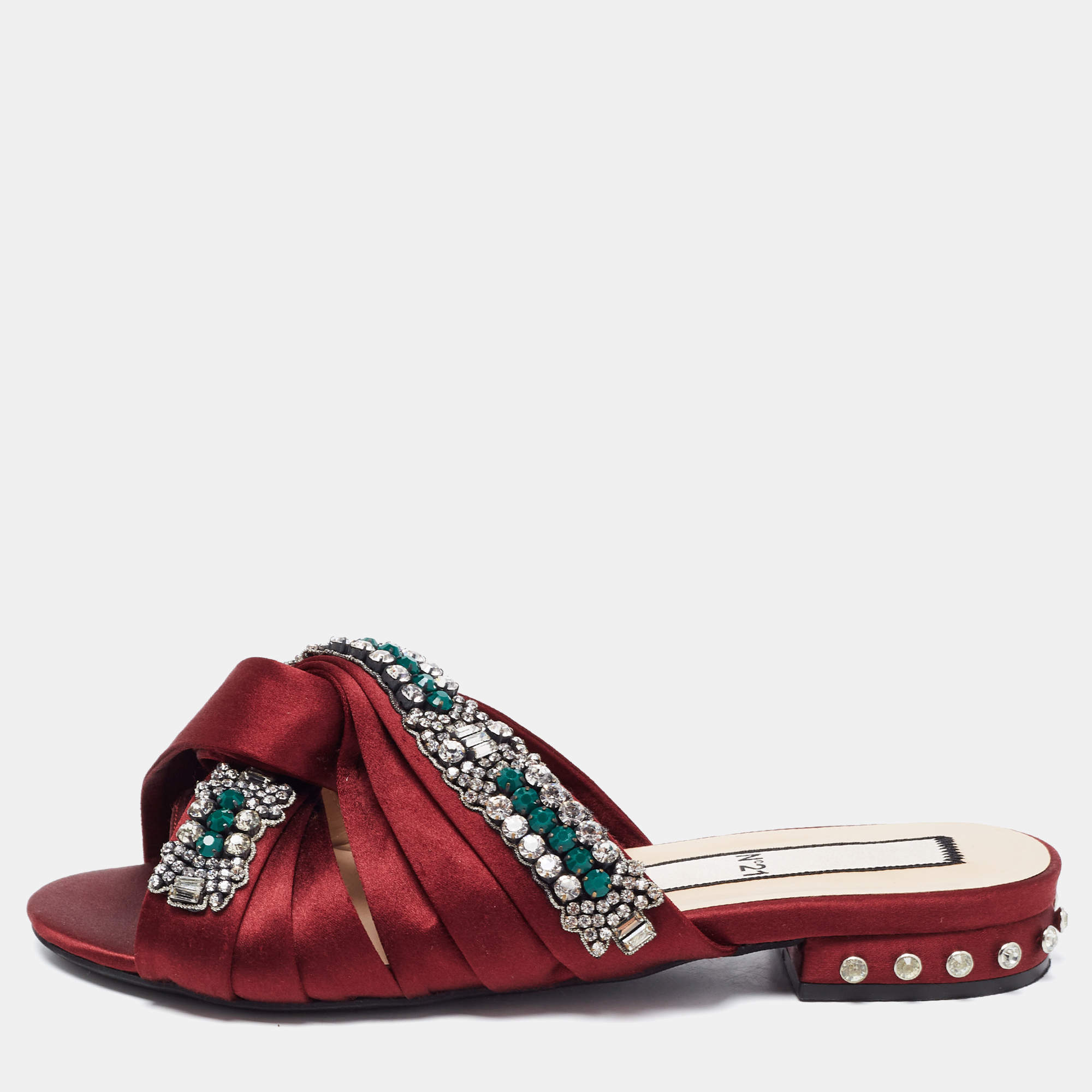 Pre Owned N21 Burgundy Satin Embellsihed Knotted Flat Slides Size 39