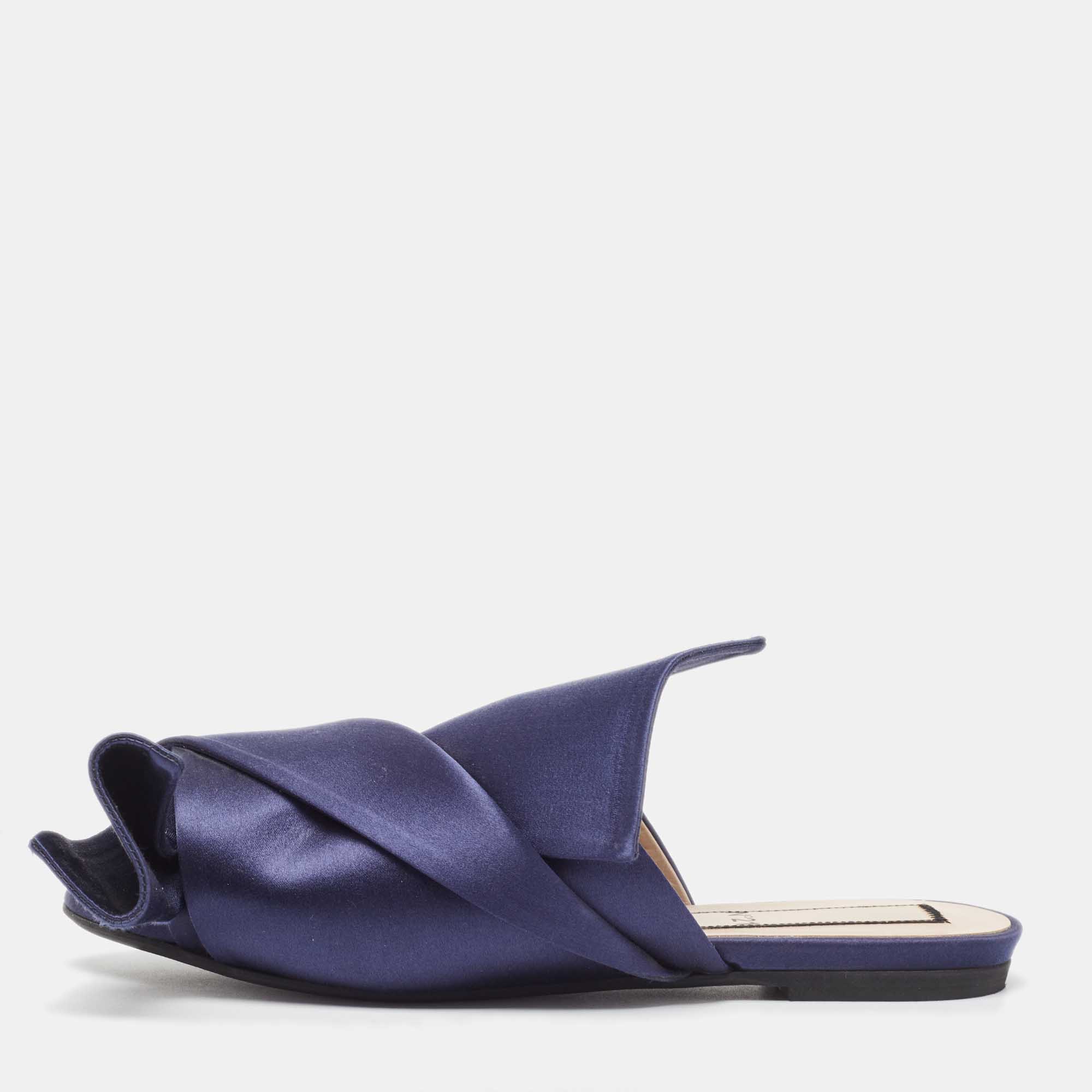 Pre Owned N21 Dark Blue Satin Knot Flat Mules Size 39