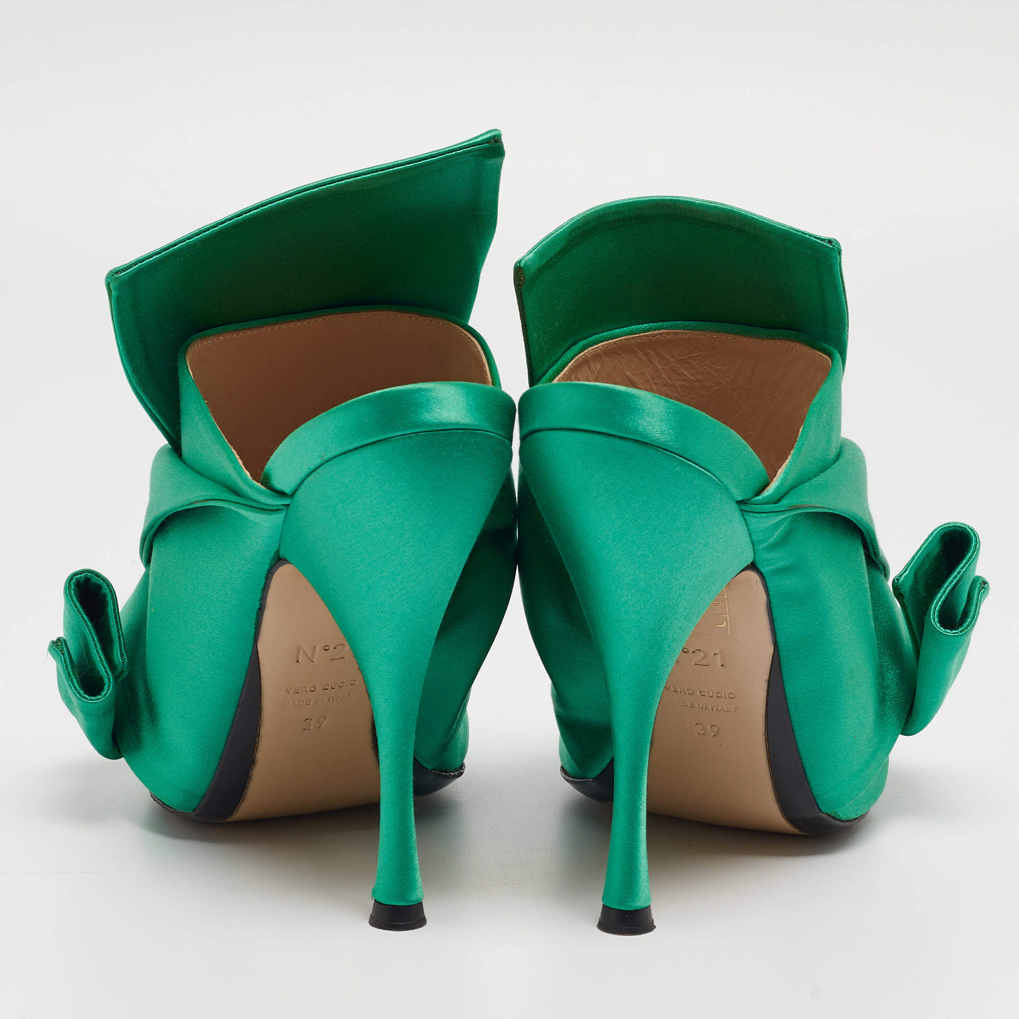 N°21 Green Pleated Satin Ronny Mules Size 39