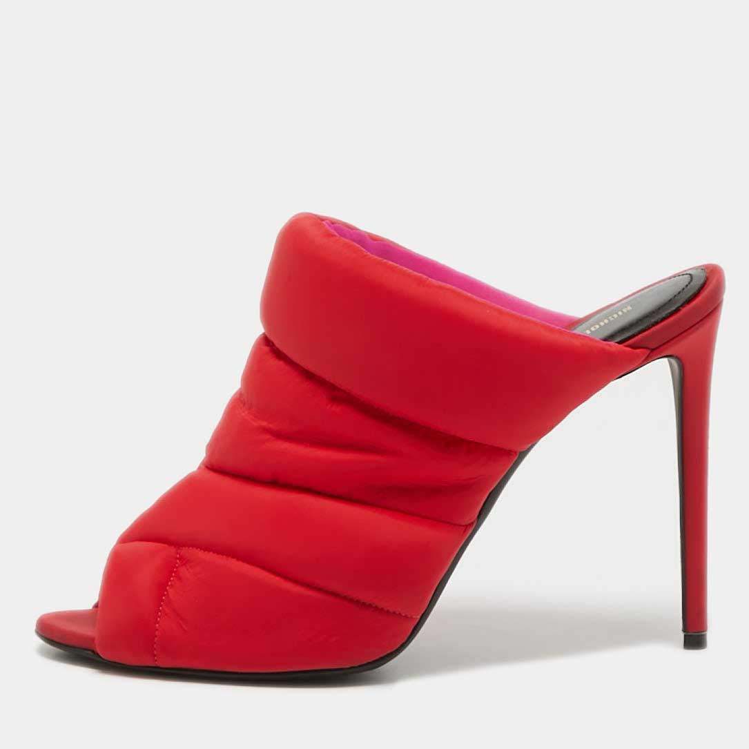 Nicholas Kirkwood Red Nylon Puffer Open Toe Mules Size 41