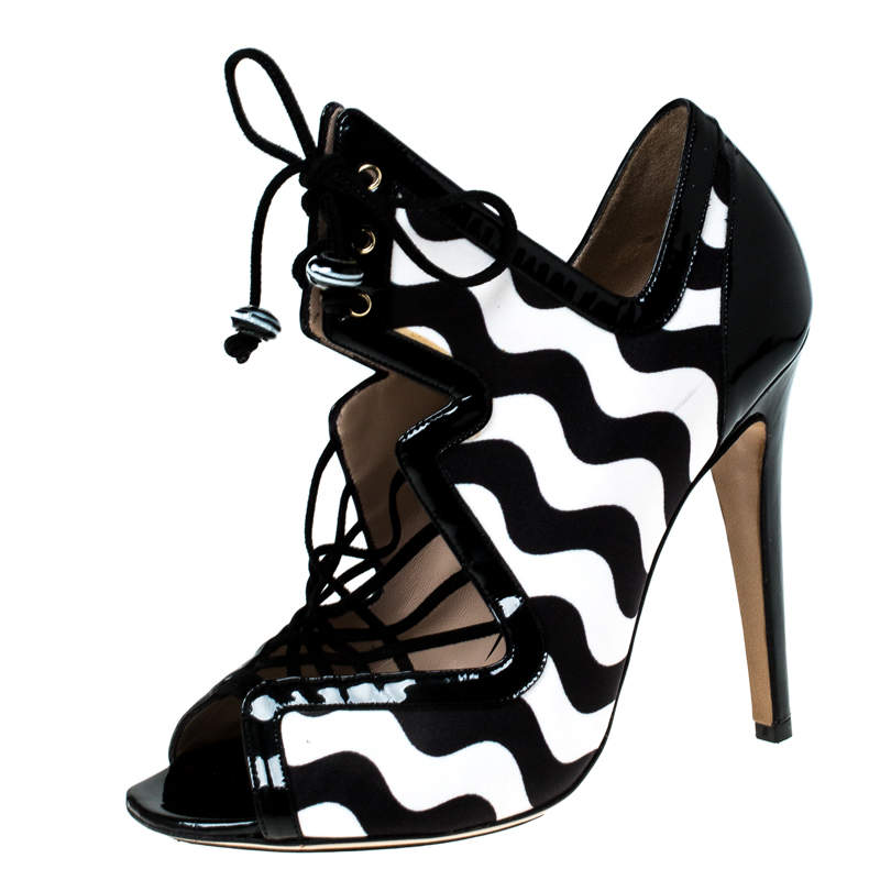 Nicholas Kirkwood Monochrome Satin And Patent Leather Cut Out Strappy Sandals Size 37