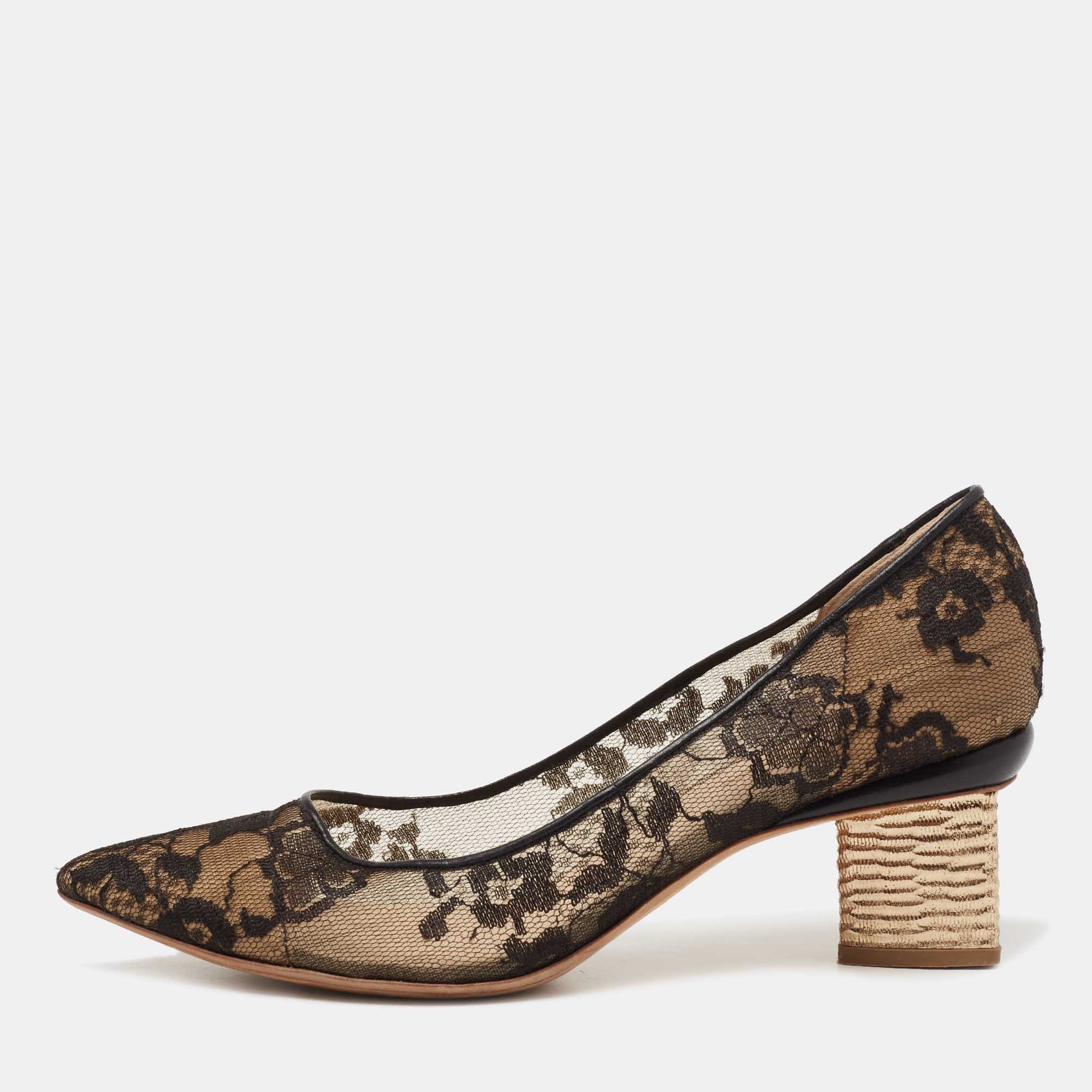 Pre Owned Nicholas Kirkwood Black/Beige Lace And Leather Floral Block Heel Pumps Size 39