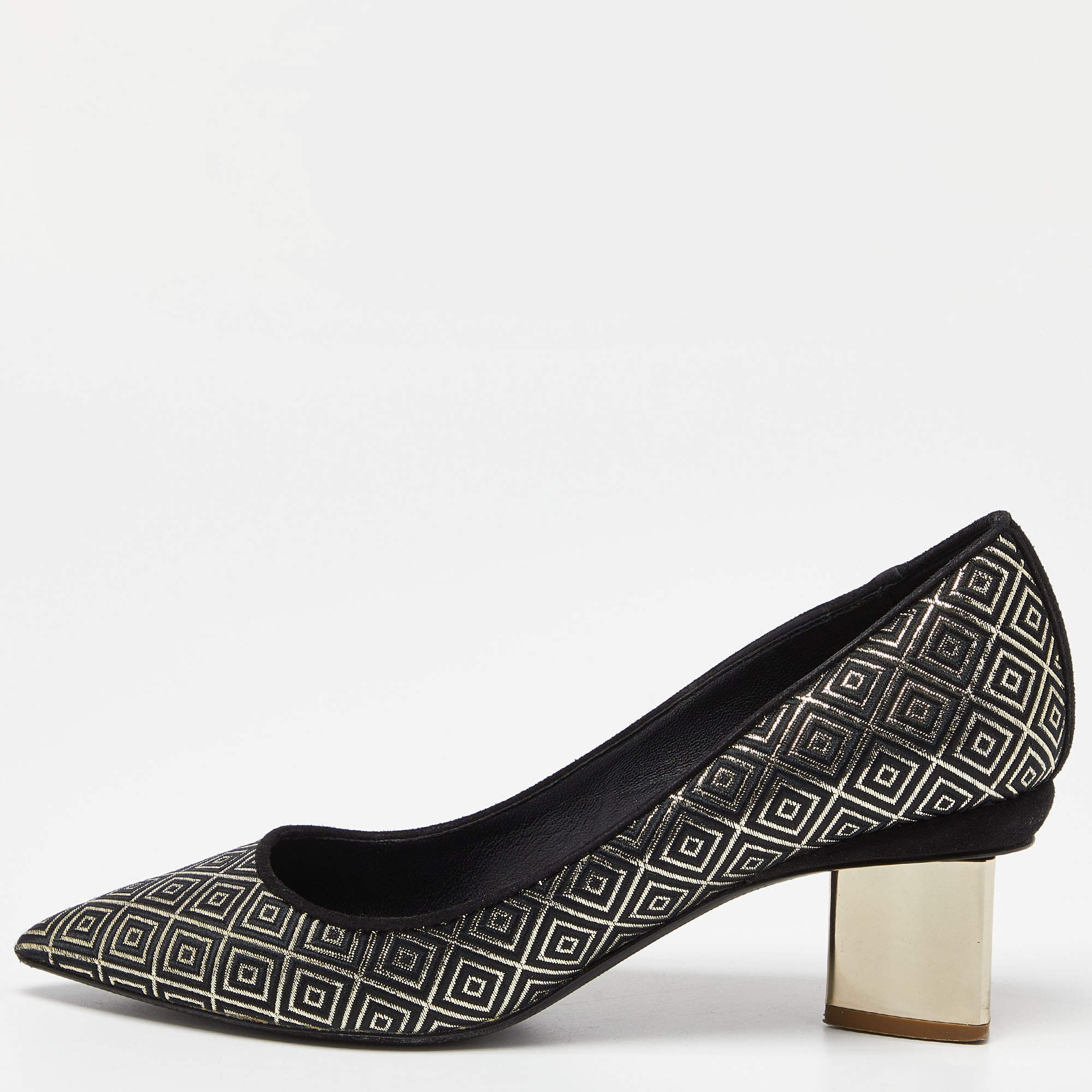 Pre Owned Nicholas Kirkwood Black/Gold Diamond Quilt Jacquard Pointed Toe Pumps Size 39