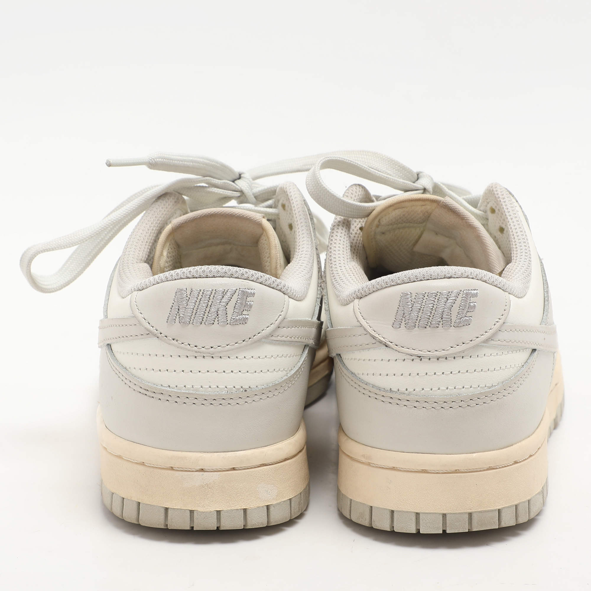 Pre Owned Nike Grey/White Leather "Sail Light Bone" Dunk Low Top Sneakers Size 40