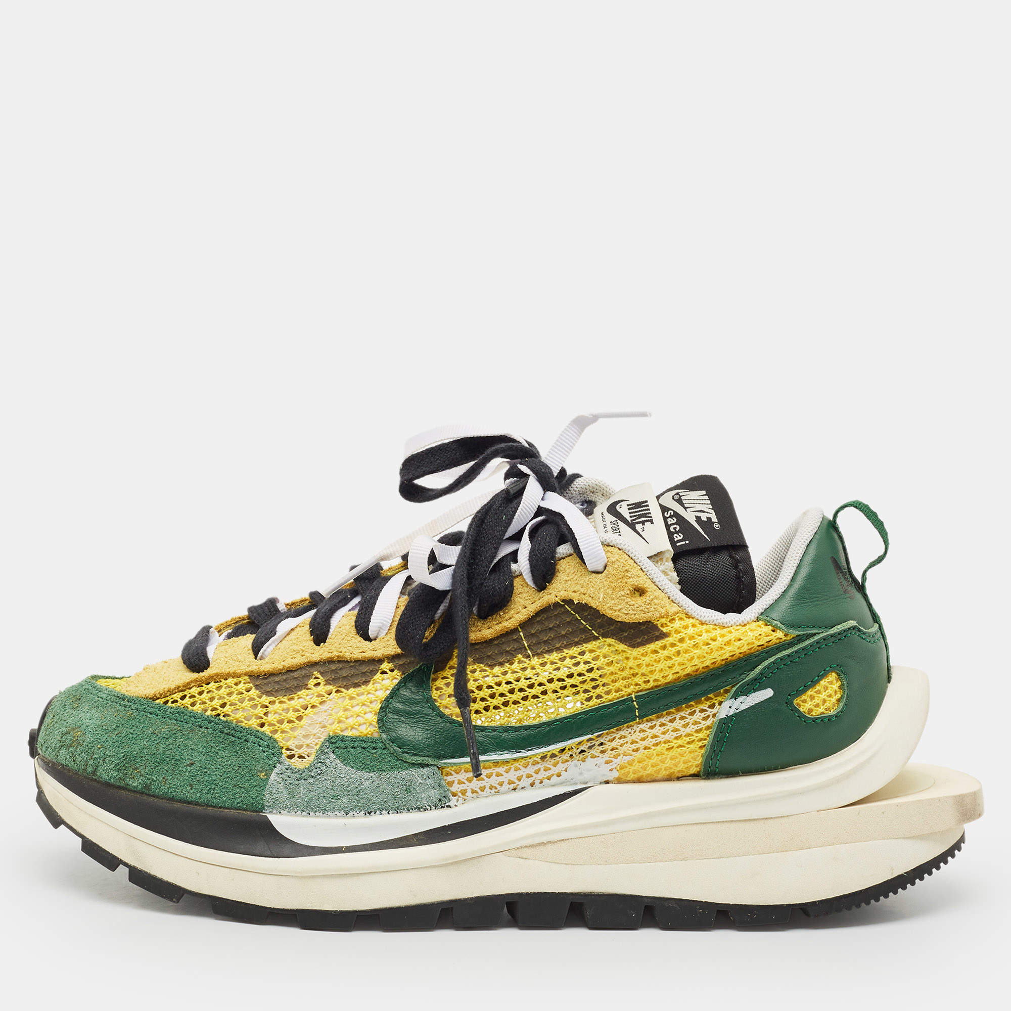 Pre Owned Nike x Sacai Multicolor Suede and Mesh Vaporwaffle Tour Yellow Stadium Green Sneakers Size 39