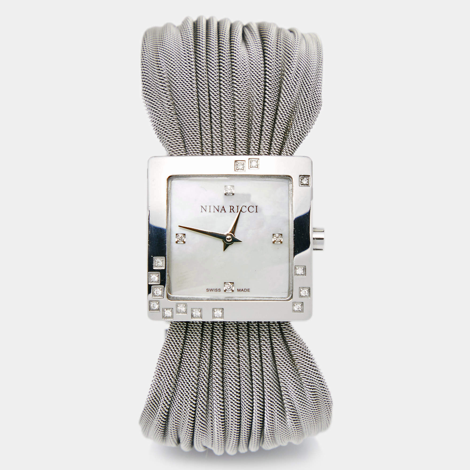 Pre Owned Nina Ricci White Mother of Pearl Stainless Steel Diamond N019.12 Women's Wristwatch 24 mm