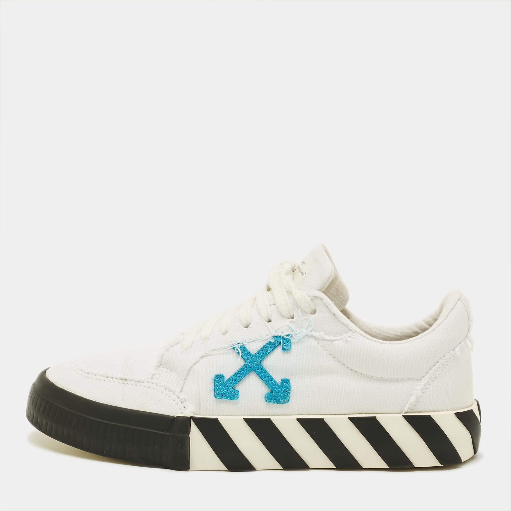 Pre Owned حذاء رياضي أوف وايت كانفاس رمادي فولكنيزد بطراز منخفض من أعلى مقاس 38