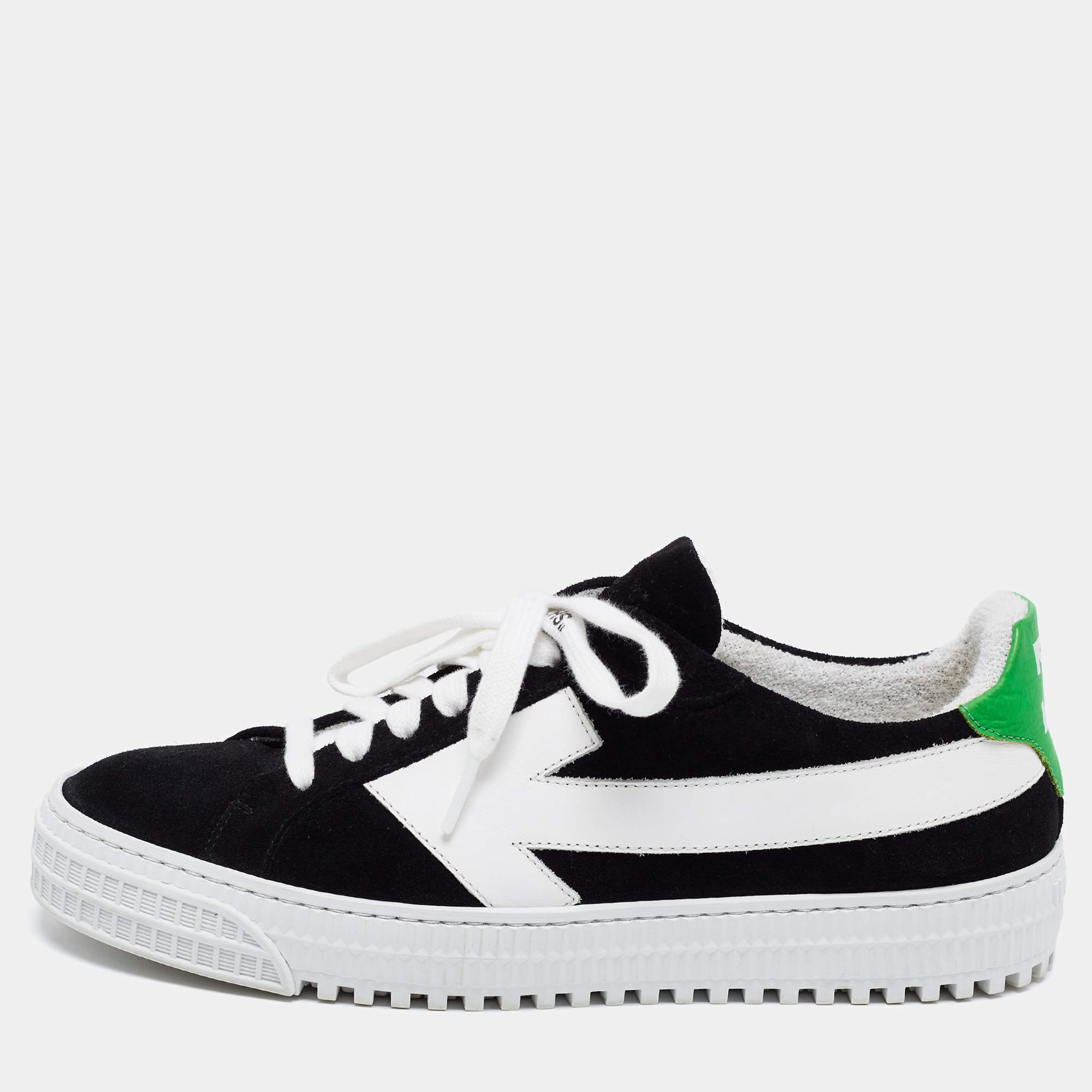 مملوكة مسبقًا حذاء رياضي أوف وايت سويدي أسود سهم بعنق منخفض مقاس 39