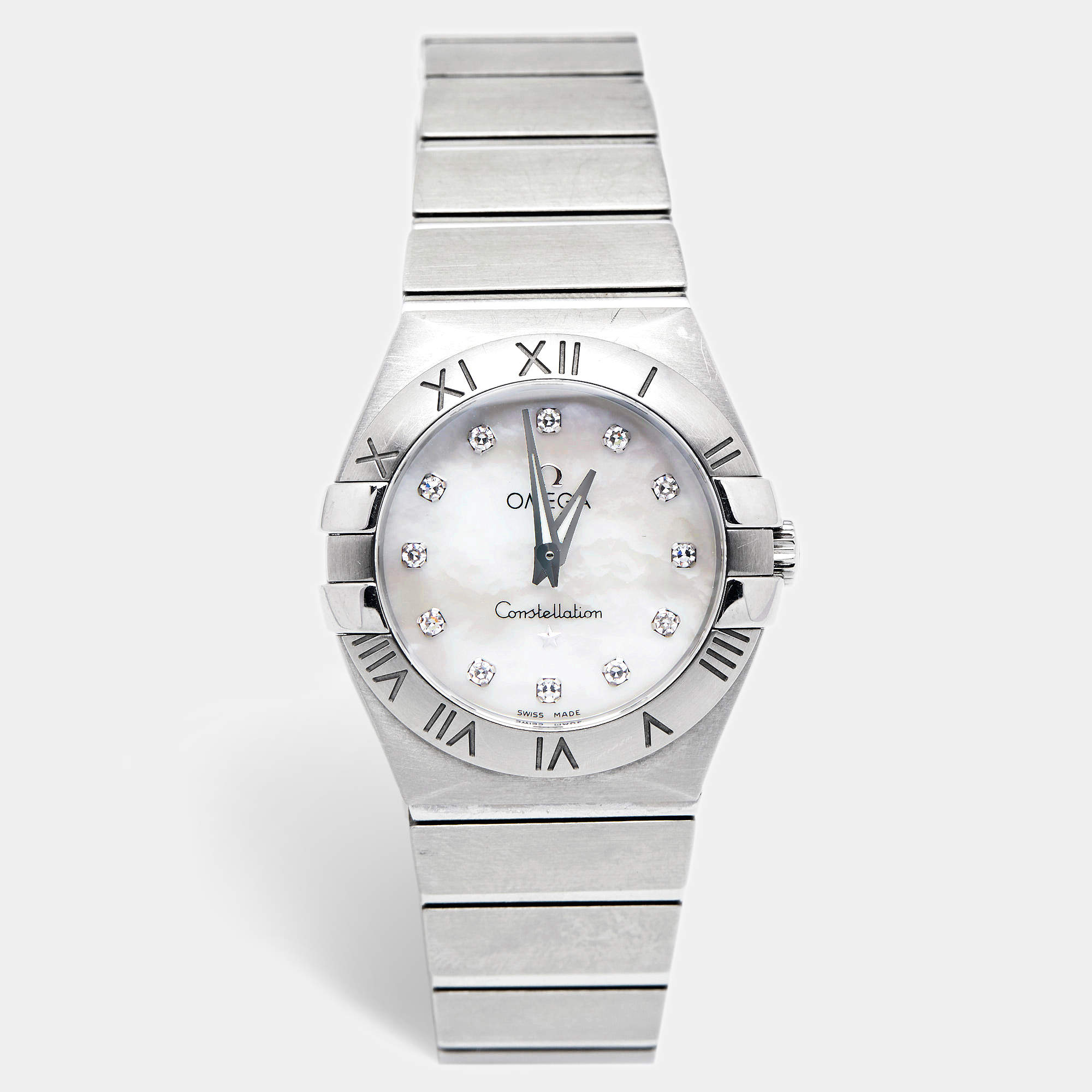 Pre Owned Omega Mother of Pearl Diamond Stainless Steel Constellation 123.10.27.60.55.001 Women's Wristwatch 27 mm