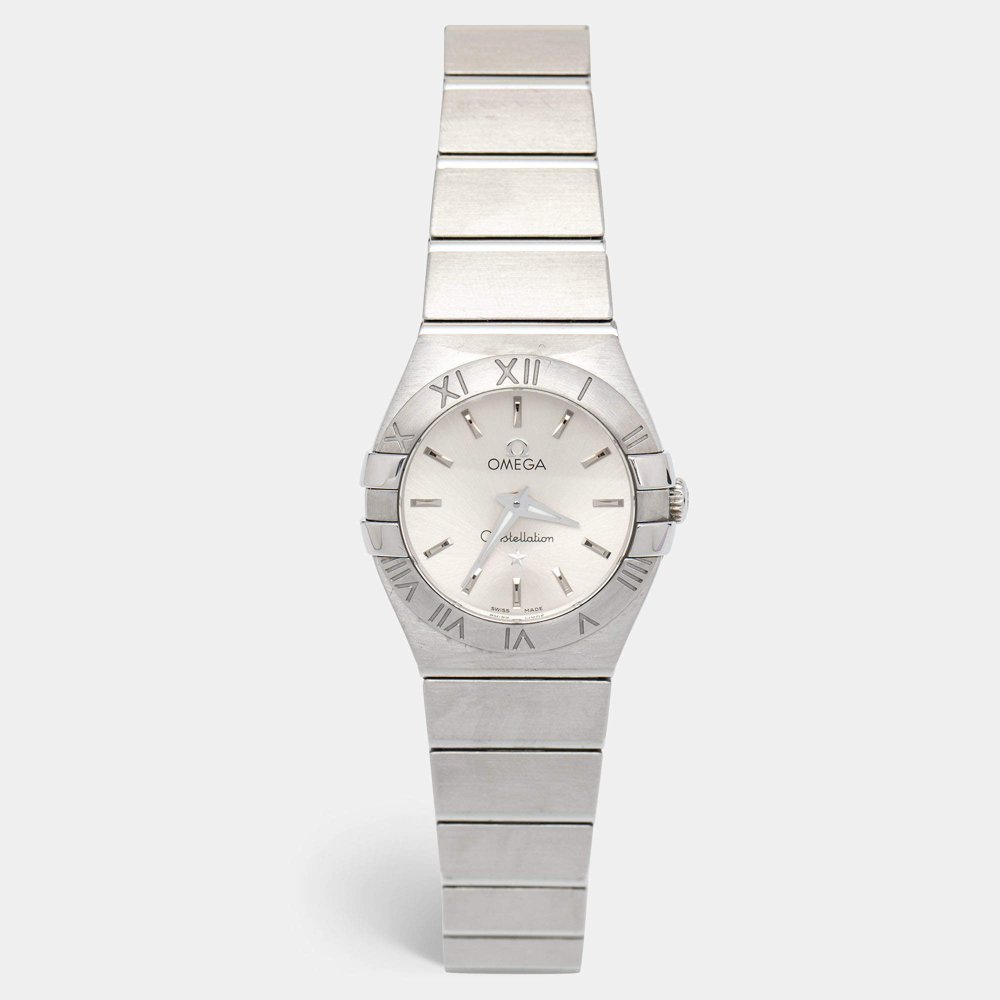 Pre Owned Omega Silver Stainless Steel Constellation 123.10.27.60.02.001 Women's Wristwatch 24 mm