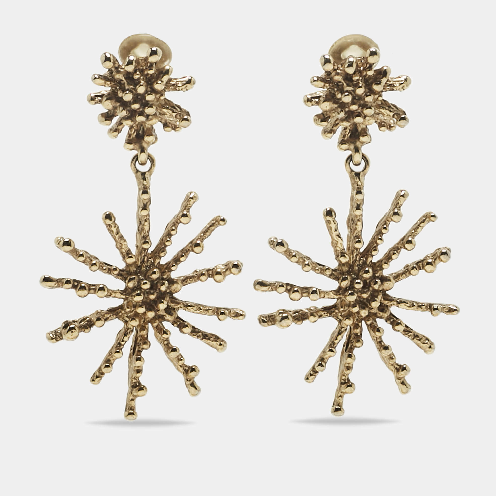 Pre Owned Oscar de la Renta Gold Tone Earrings