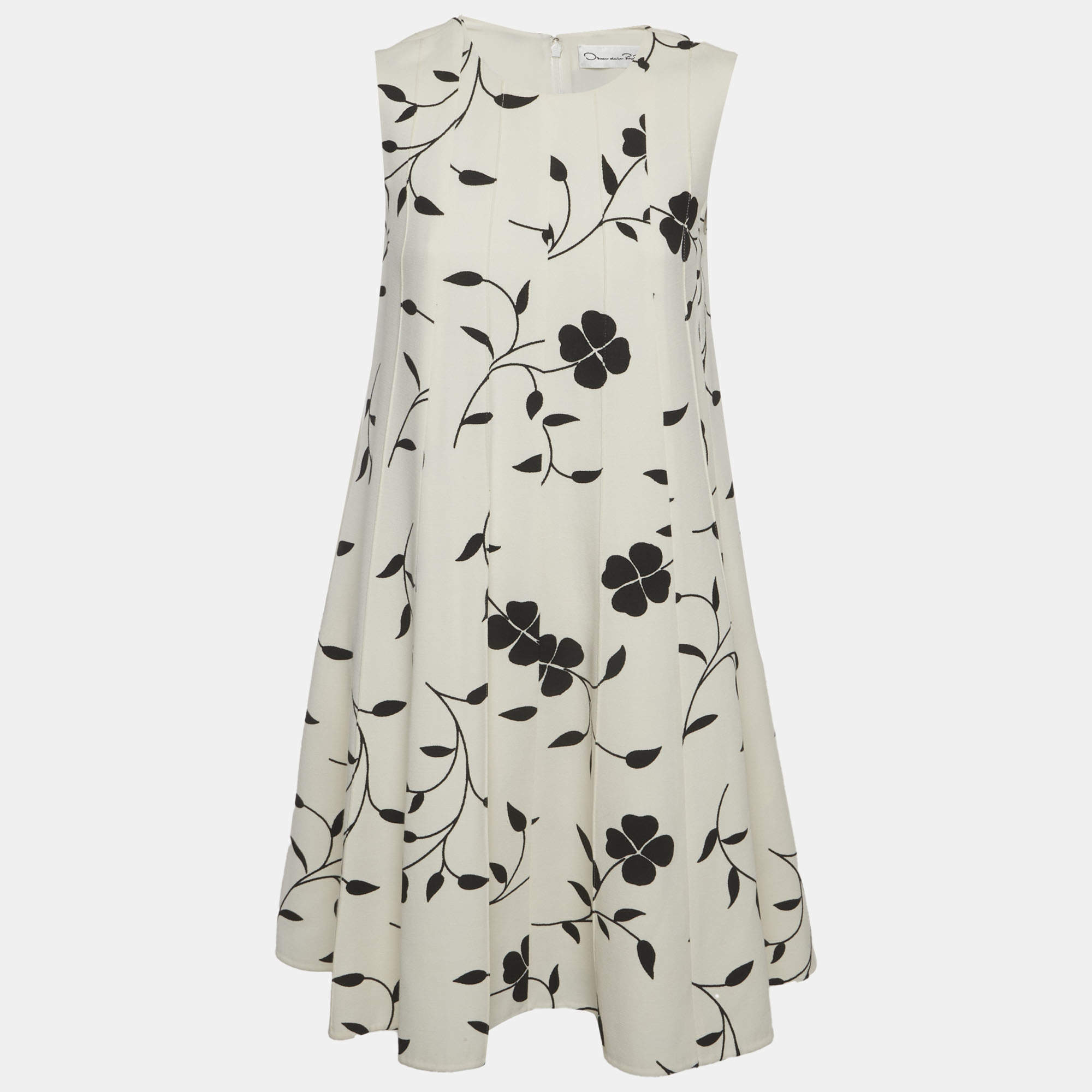 Pre Owned فستان أوسكار دي لا رينتا صوف أزهار بيضاء مطبوعة بلا أكمام ميديوم