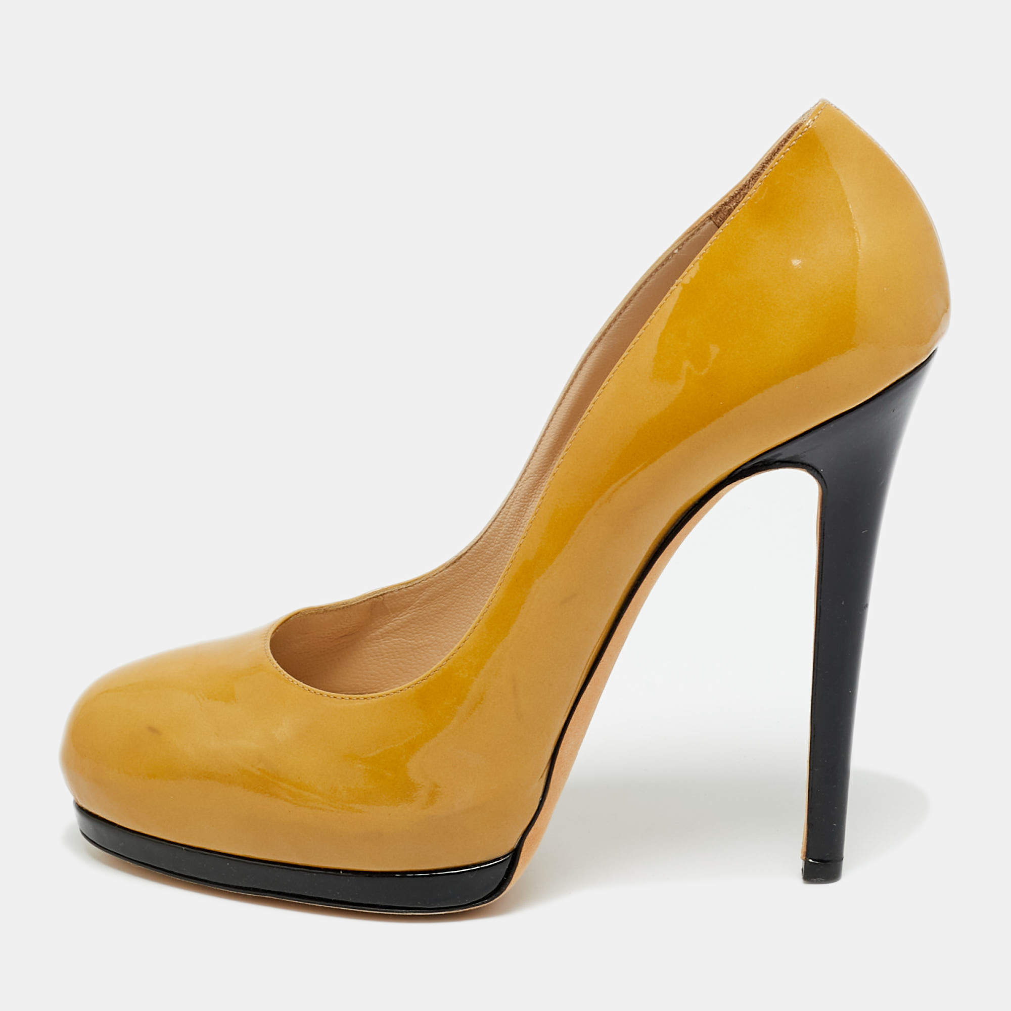 Pre Owned Oscar de la Renta Yellow Patent Leather Round Toe Platform Pumps Size 40.5