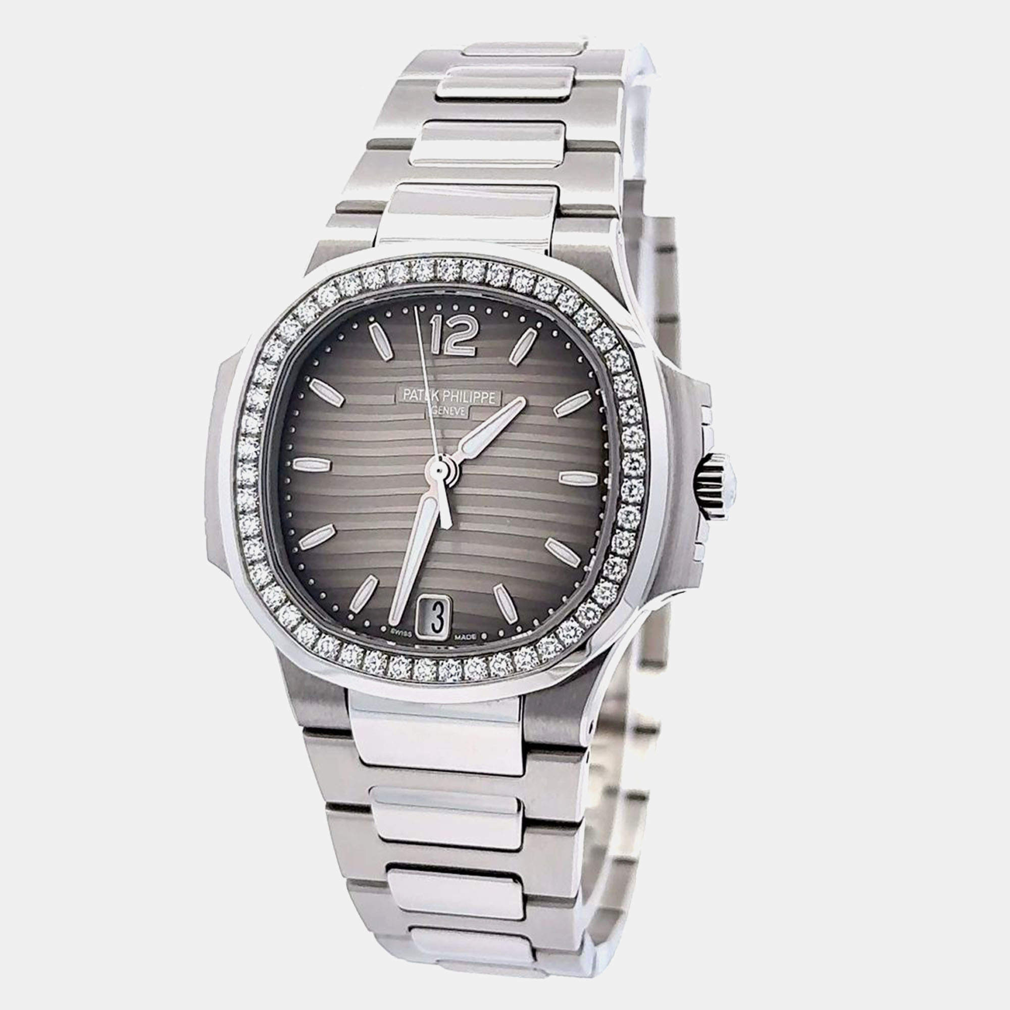 Pre Owned Patek Philippe Nautilus 7018/1A-011 Automatic Grey Stainless Steel Women’s Wristwatch 34 mm