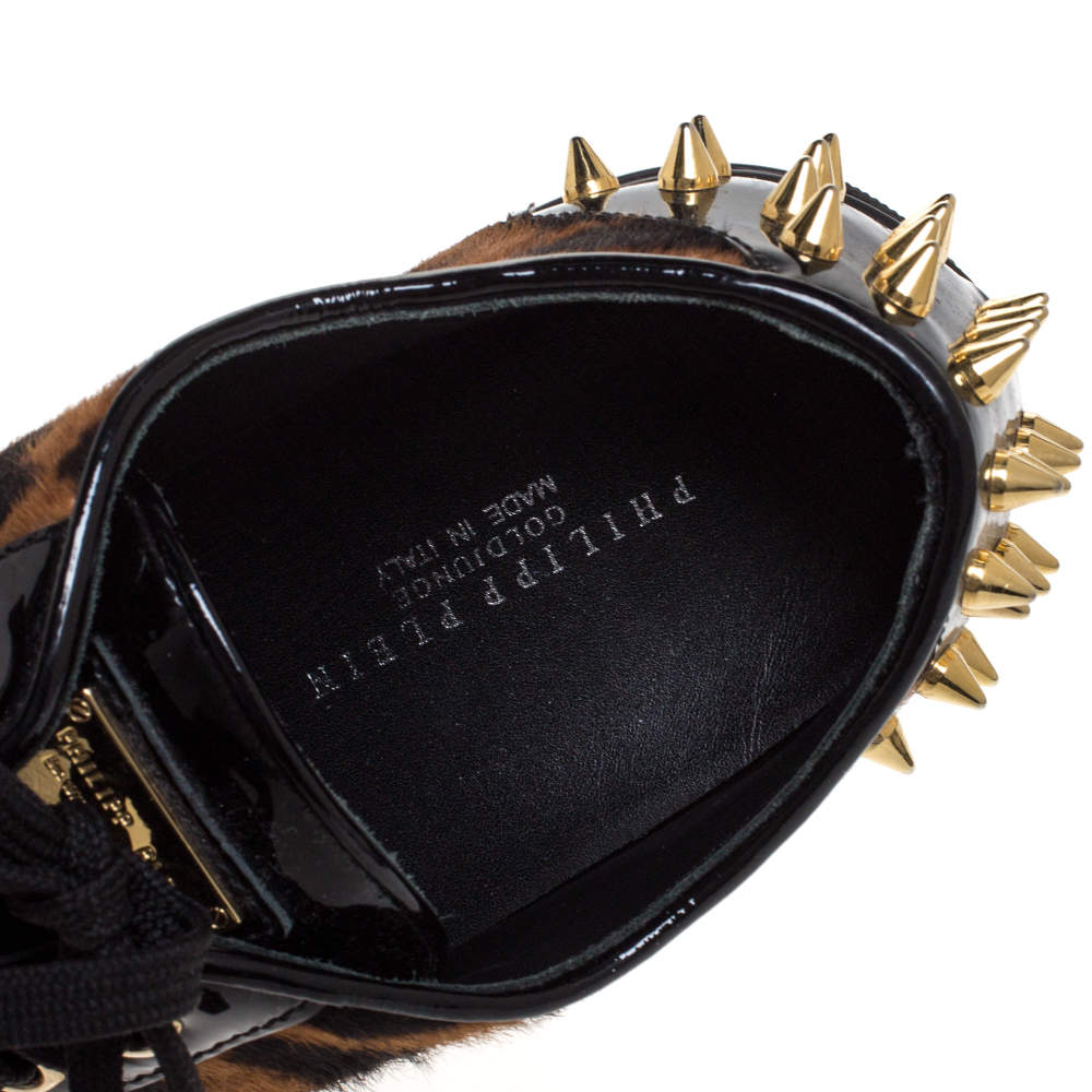 Pre Owned Philipp Plein Black/Brown Leopard Print Calf Hair And Patent Leather Spike Embellished Low Top Sneakers Size 38