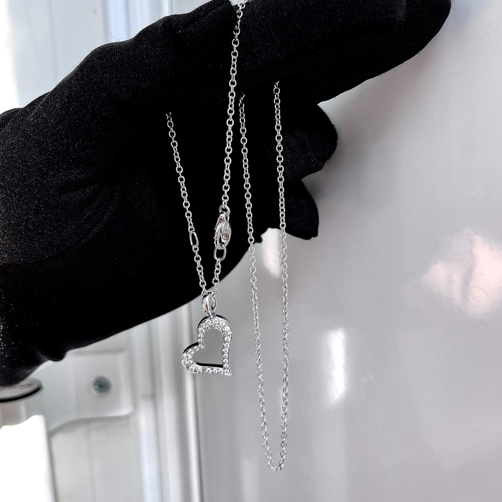 Piaget 18K White Gold Heart Necklace Full Diamonds