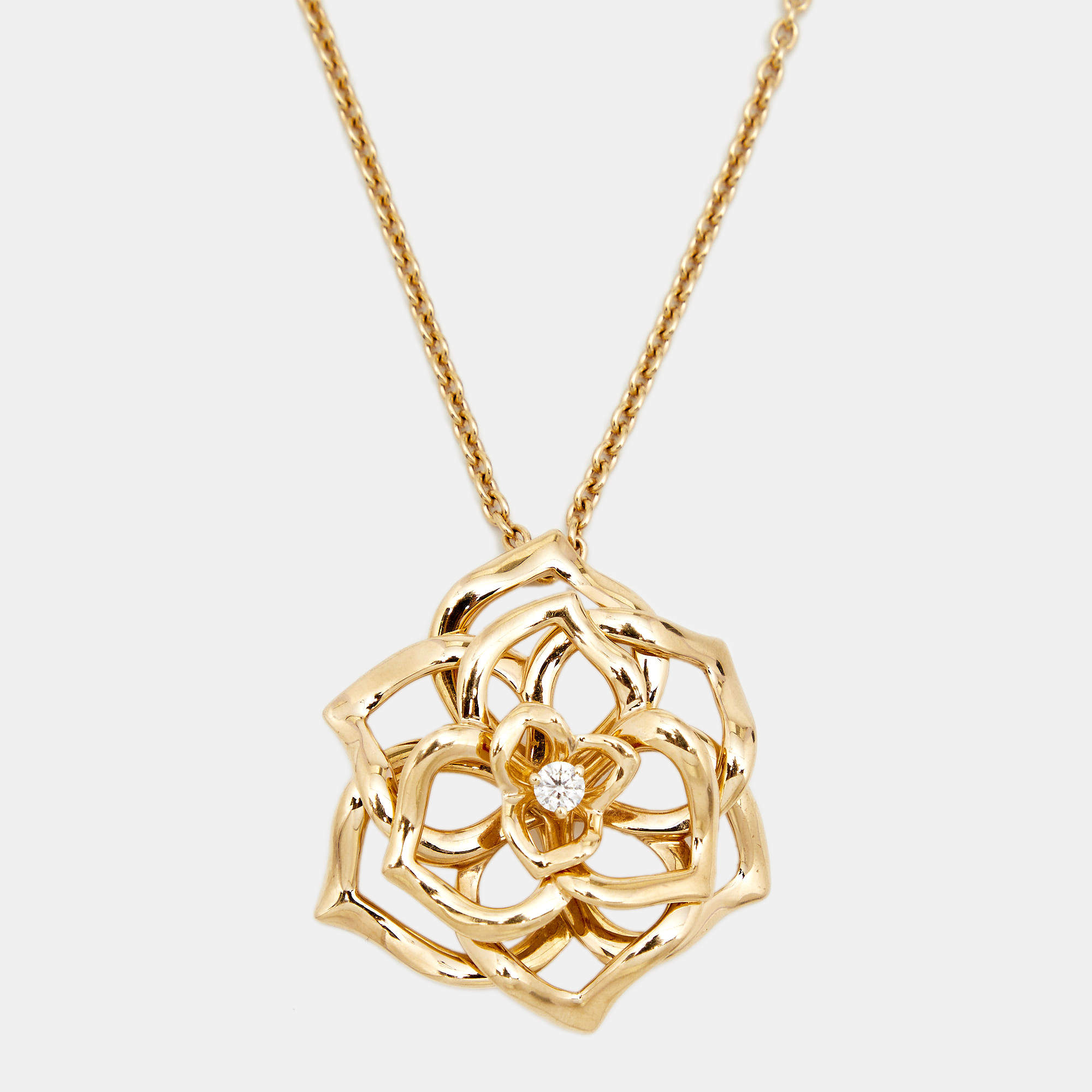 Pre Owned Piaget Rose Diamond 18k Rose Gold Pendant Necklace