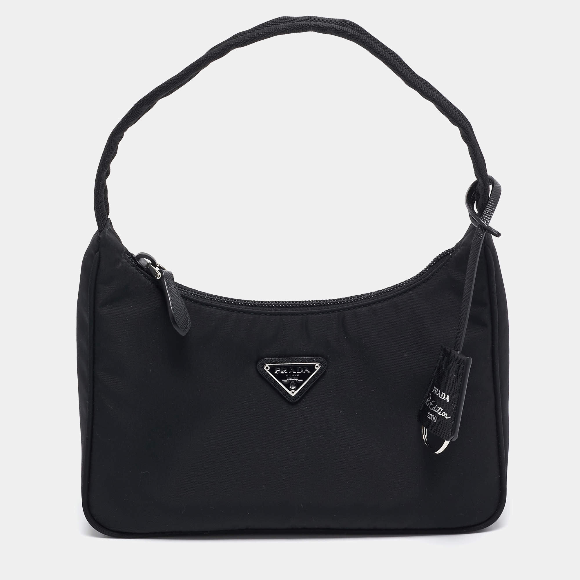 Pre Owned Prada Black Nylon Re-Edition 2000 Baguette Bag