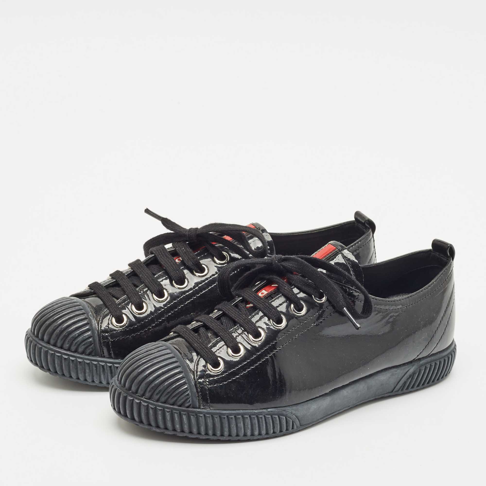 Prada Sport Black/Navy Blue Patent Leather And Nylon Low Top