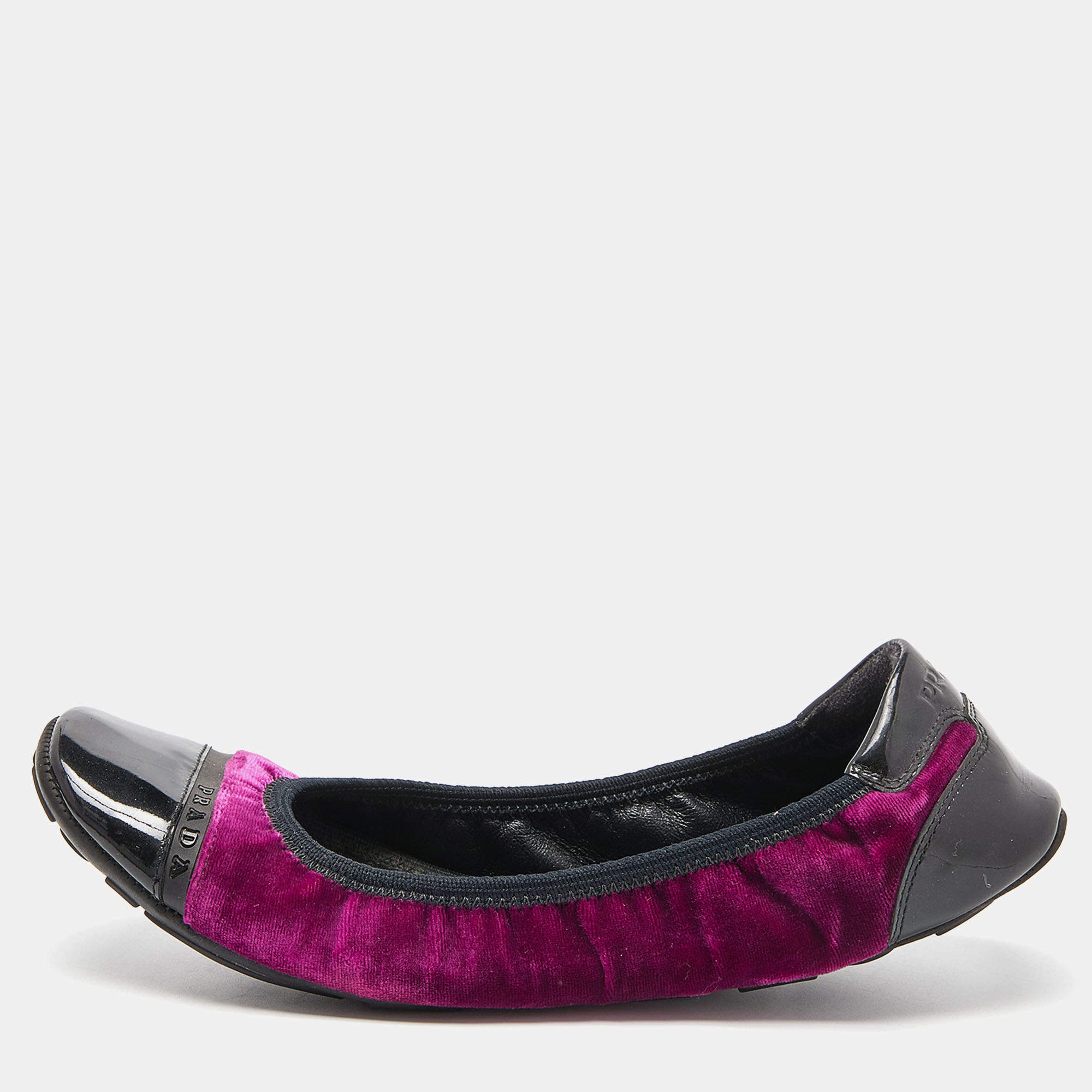 Pre Owned Prada Sport Purple/Black Velvet and Patent Leather Scrunch Ballet Flats Size 38