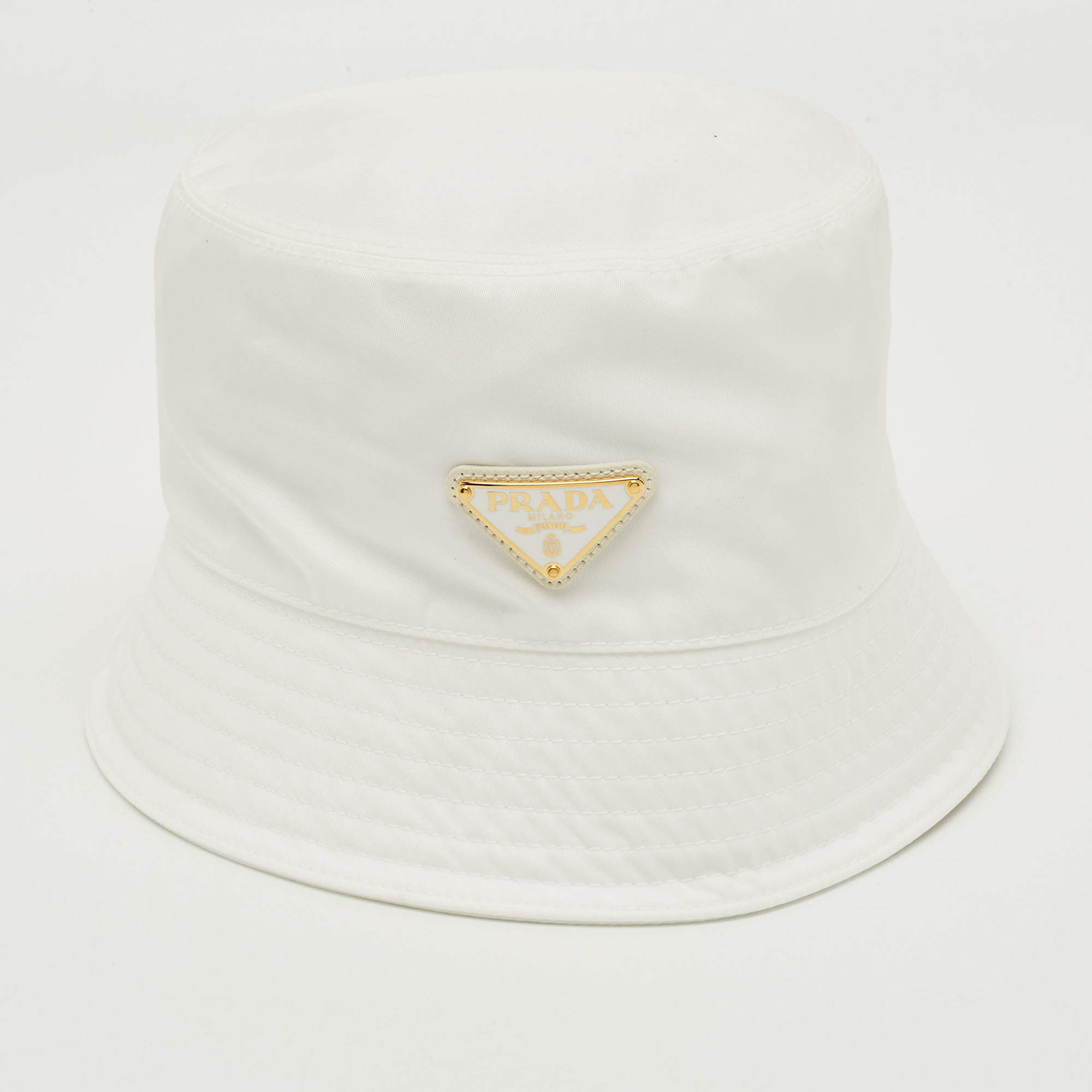Pre Owned Prada White Re-Nylon Logo Plaque Detail Bucket Hat M