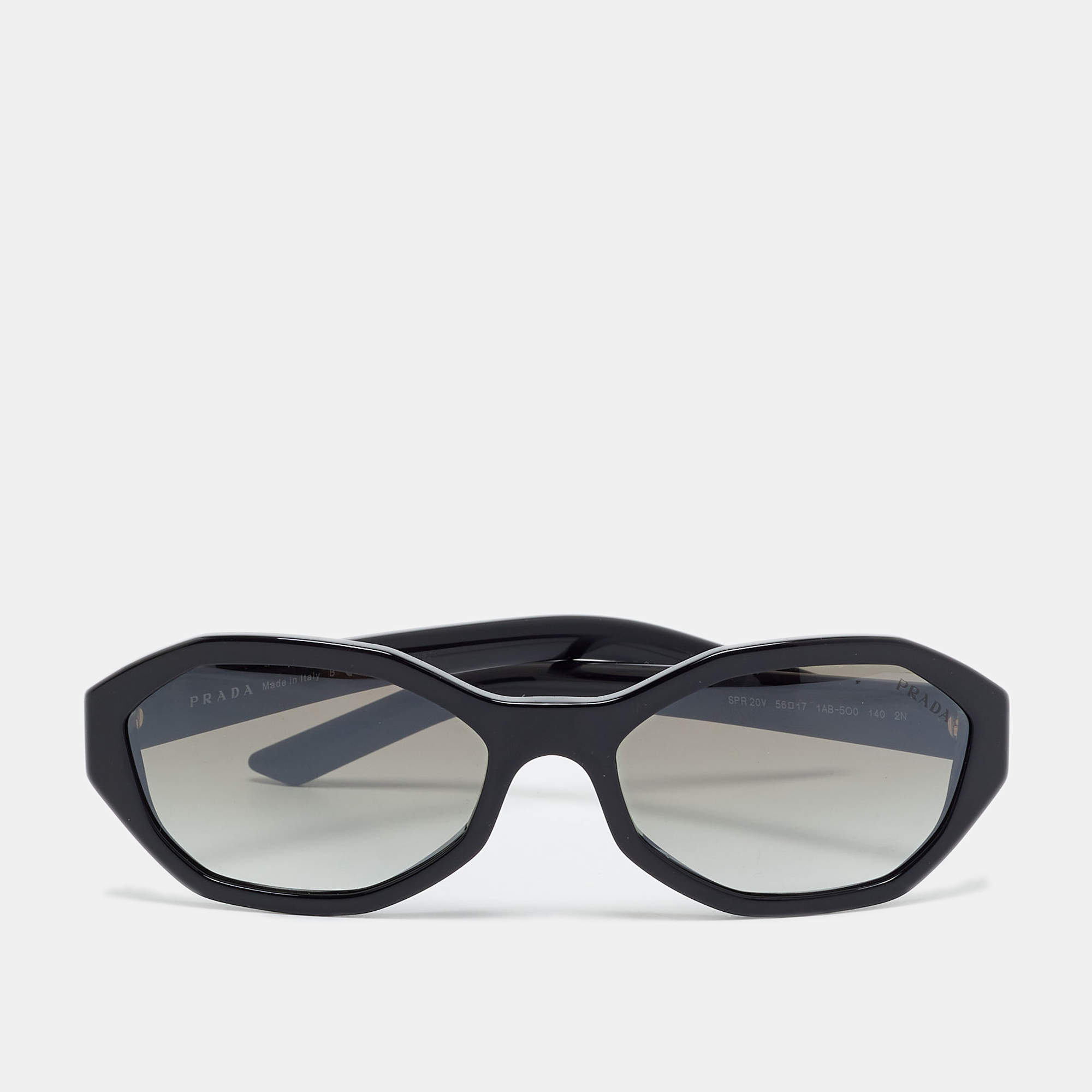 Pre Owned Prada Black Gradient SPR 20V Frame Sunglasses