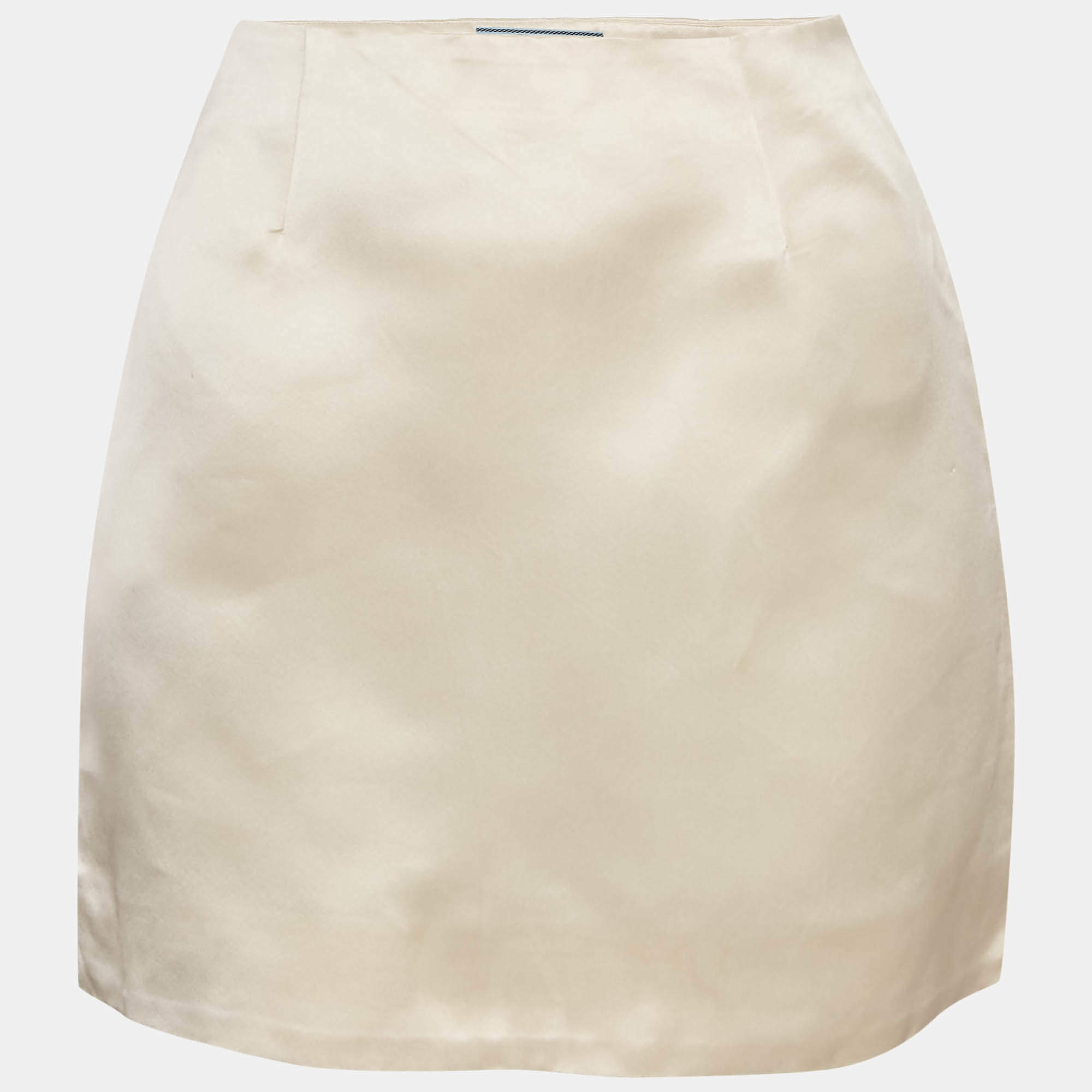 مملوكة مسبقًا Prada Cream Satin Mini Skirt S