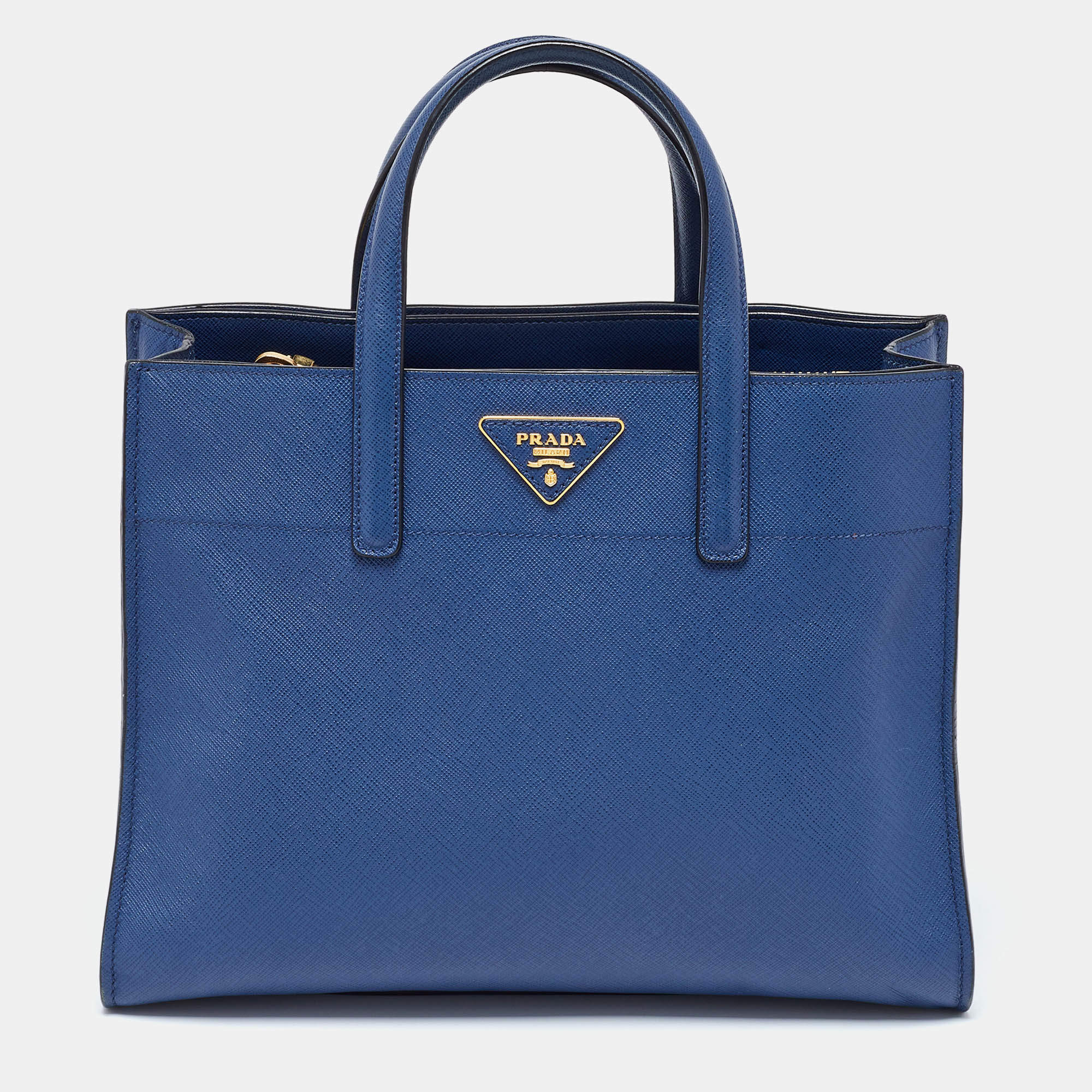 مملوكة مسبقًا Prada Blue Saffiano Cuir Leather Triple Pocket Tote