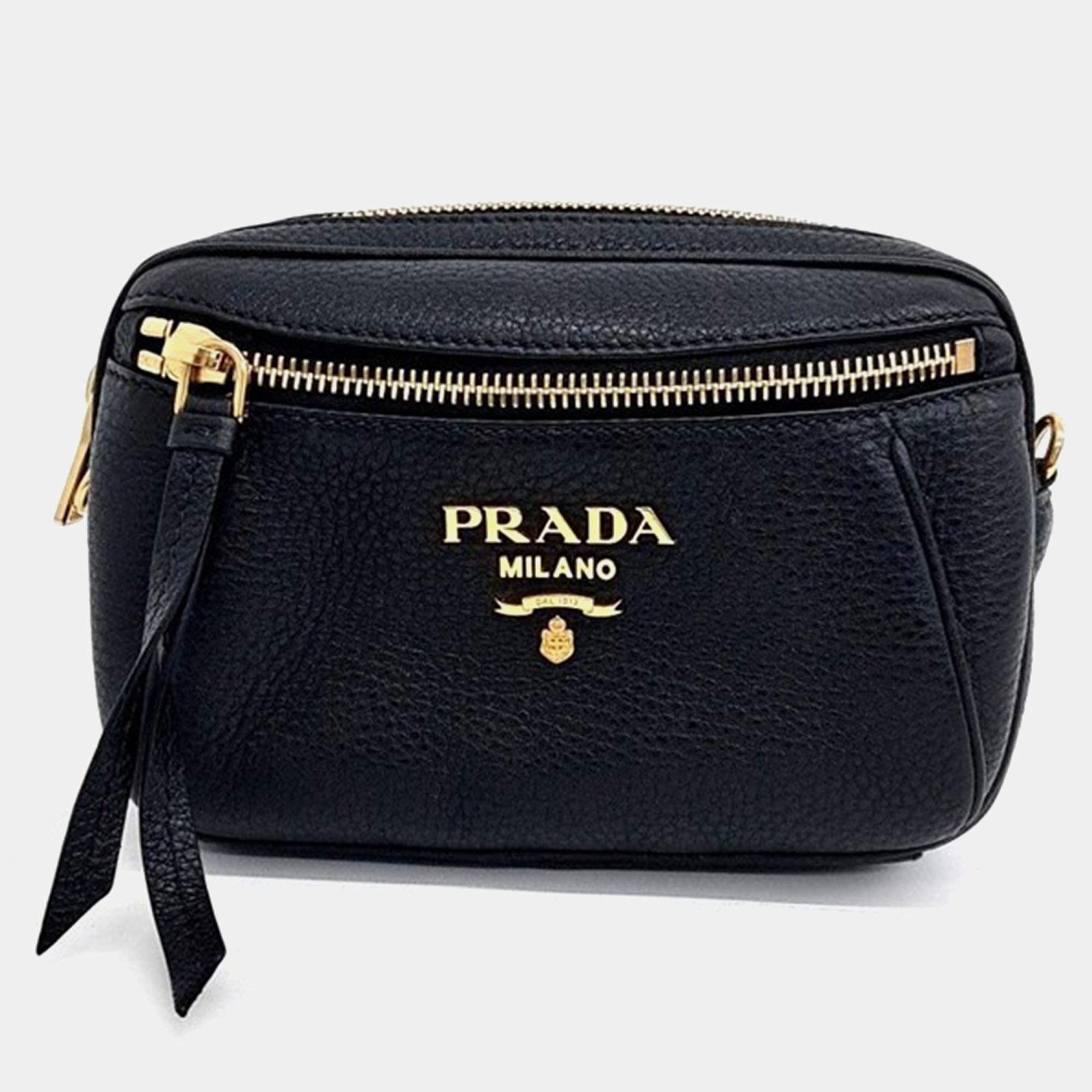 مملوكة مسبقًا Prada Vitello Dino Belt Bag