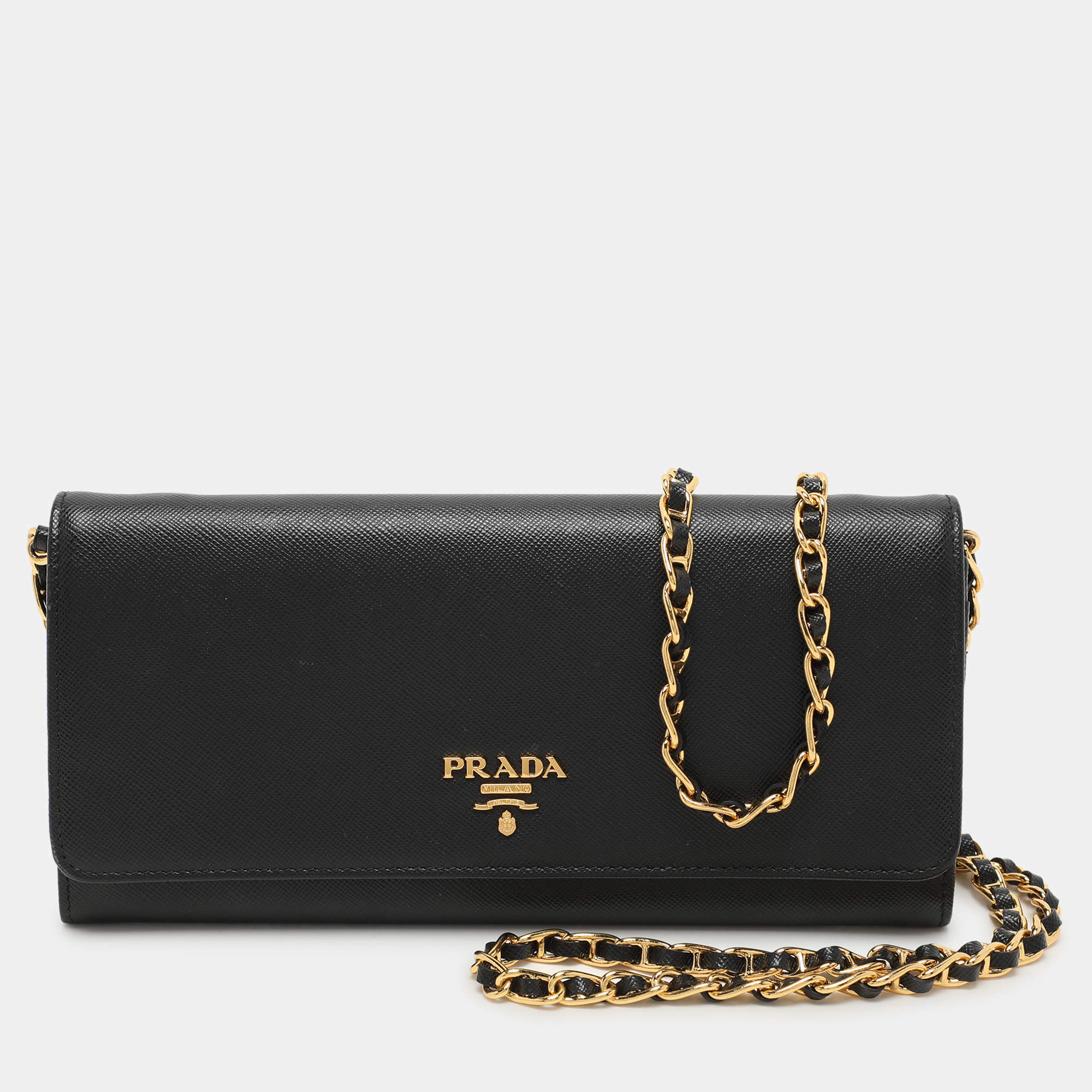 Pre Owned Prada Black Saffiano Lux Leather Oro Chain Wallet On chain