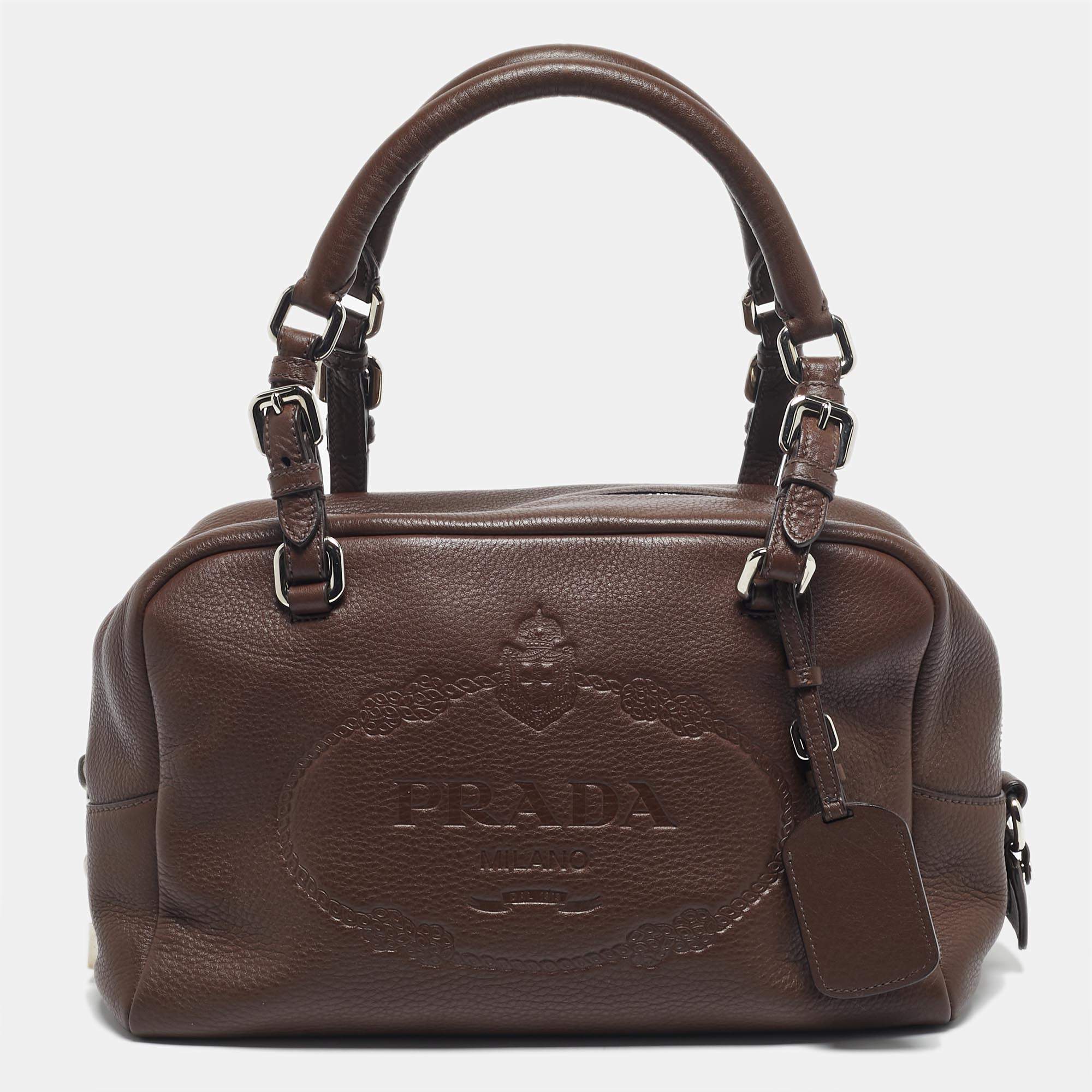 luxury-women-prada-used-