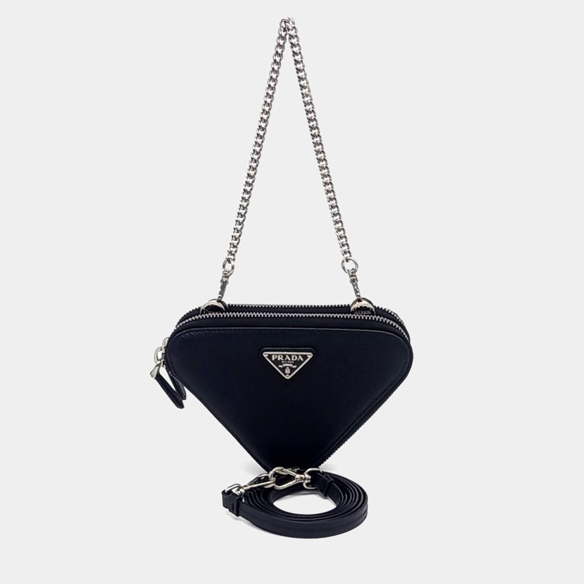 クラッチバッグ PRADA | Saffiano leather mini pouch triangle shape Prada Black Leather Saffiano Triangle Mini Pouch Prada | TLC