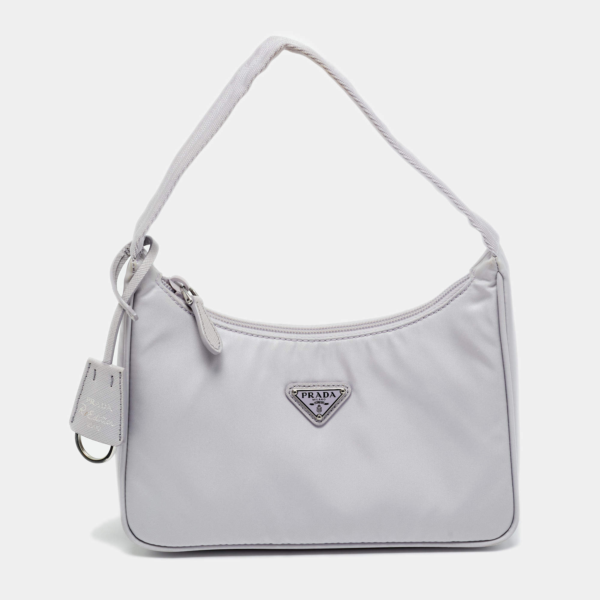 Pre Owned Prada Light Lilac Nylon Re-Edition 2000 Shoulder Bag