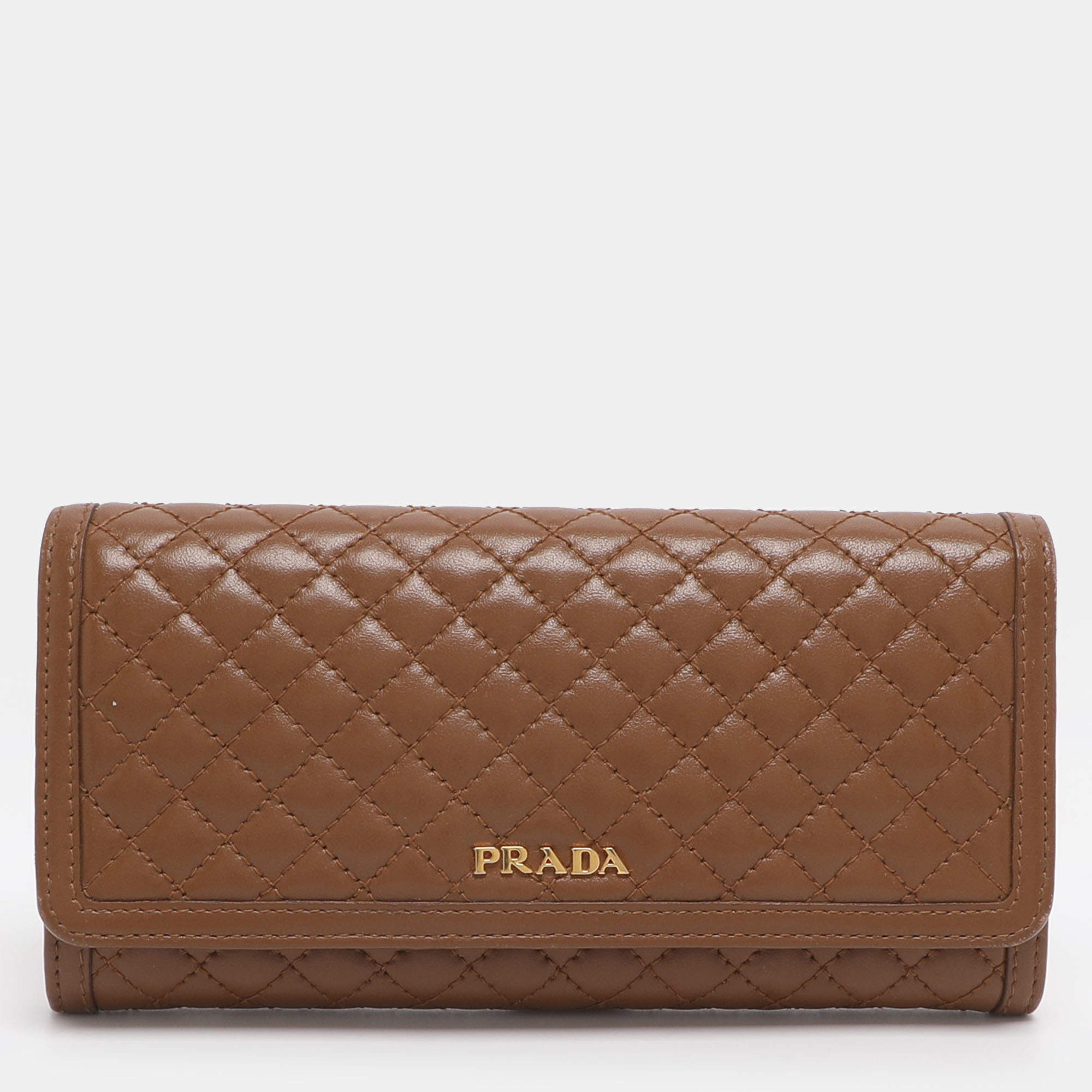 مملوكة مسبقًا Prada Brown Quilted Leather Continental Wallet