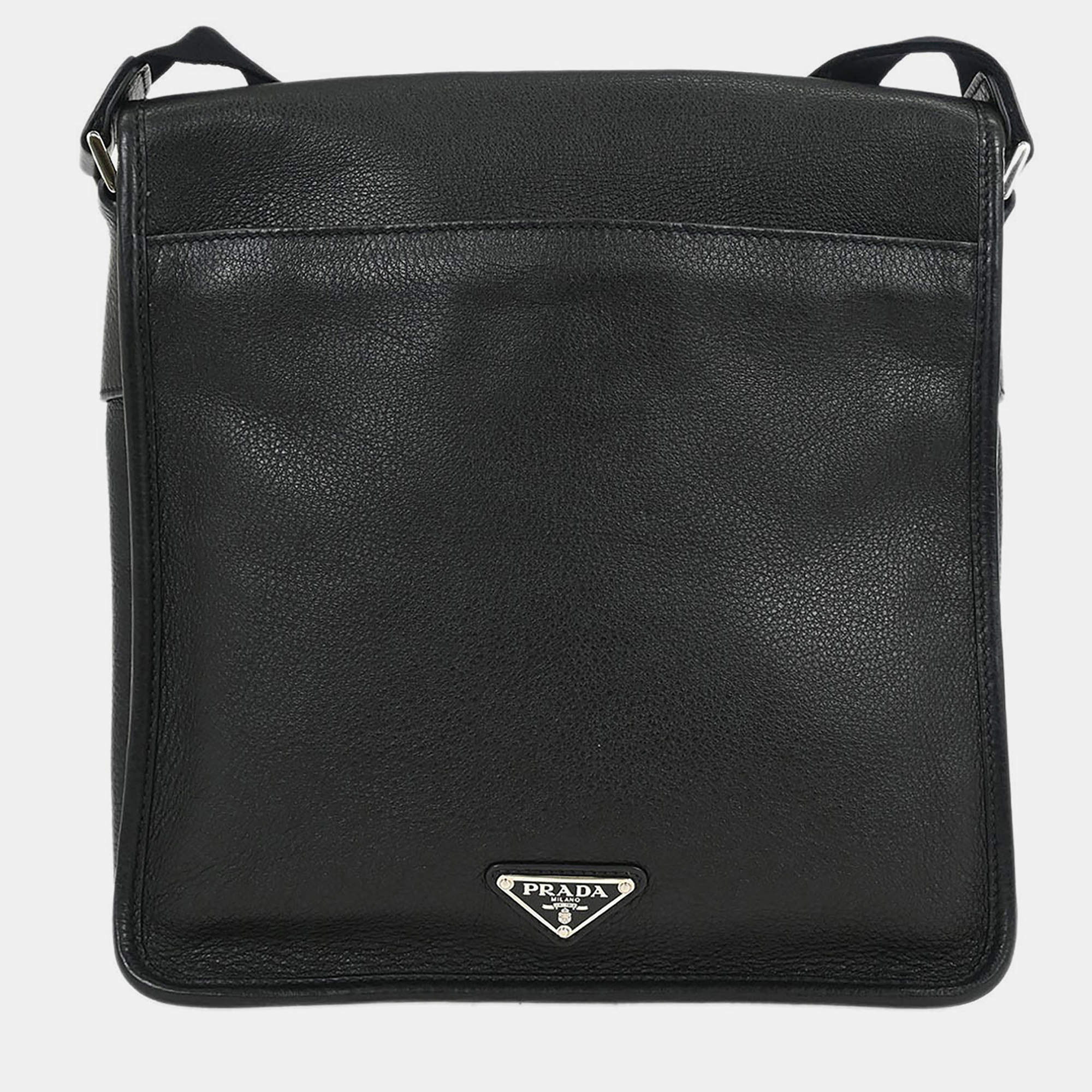 Pre Owned حقيبة كتف برادا جلد أسود