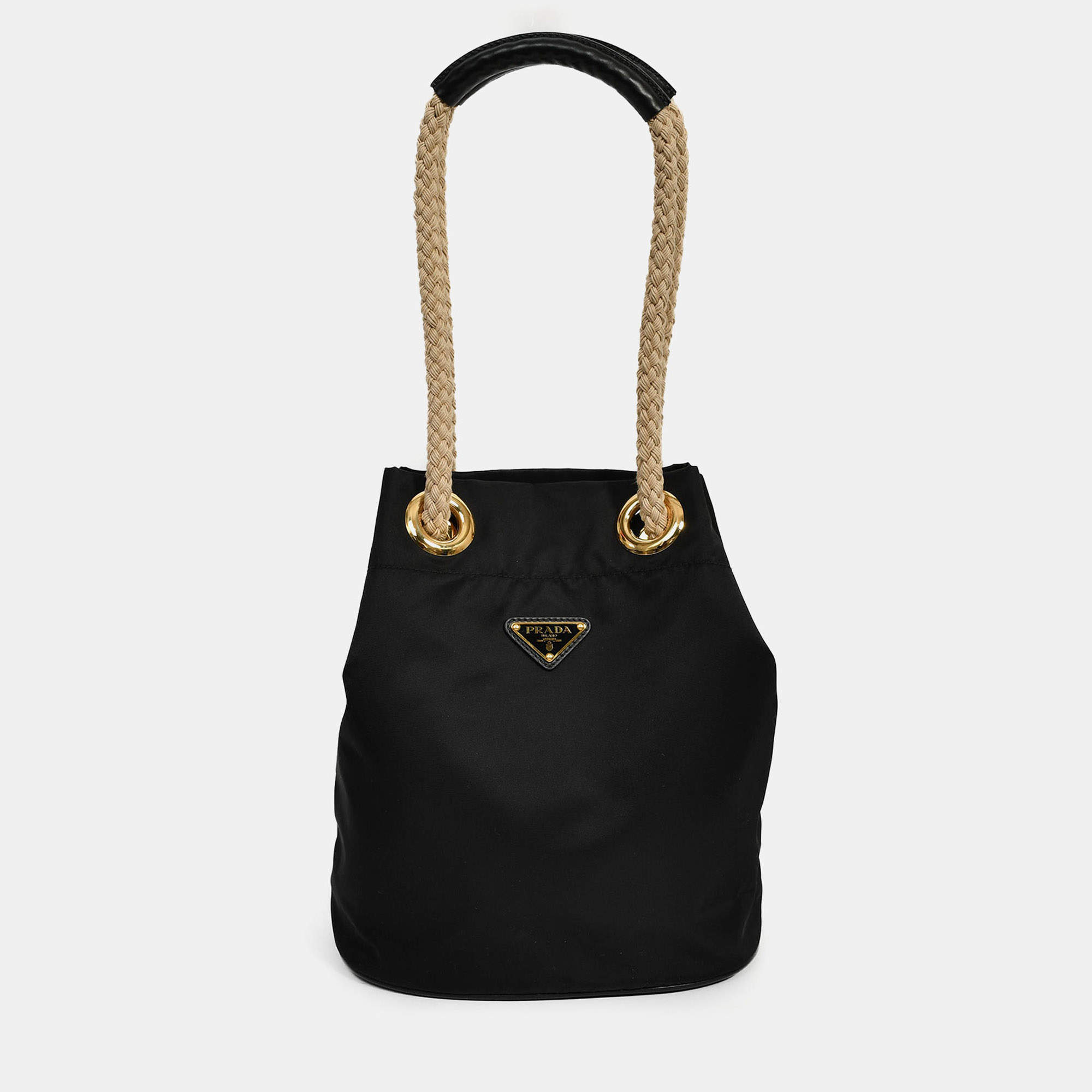 مملوكة مسبقًا Prada 2025 Black Re-Nylon Mariner Bucket Bag