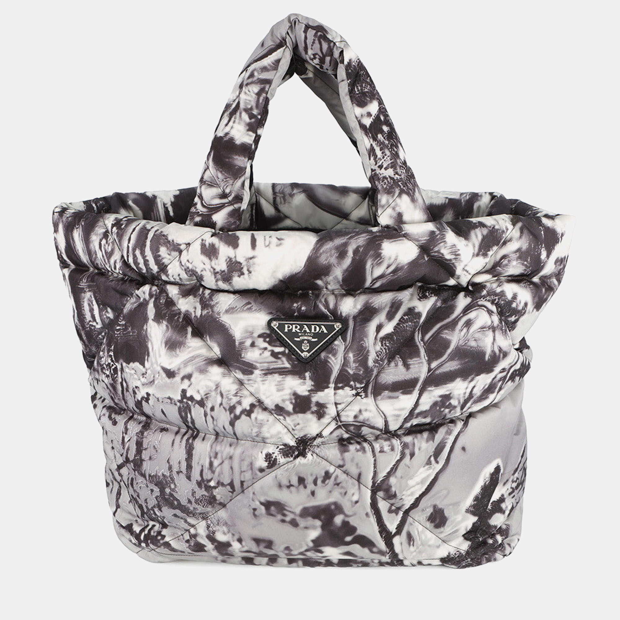 مملوكة مسبقًا حقيبة توت مبطنة ومبطعة من برادا نايلون رمادي