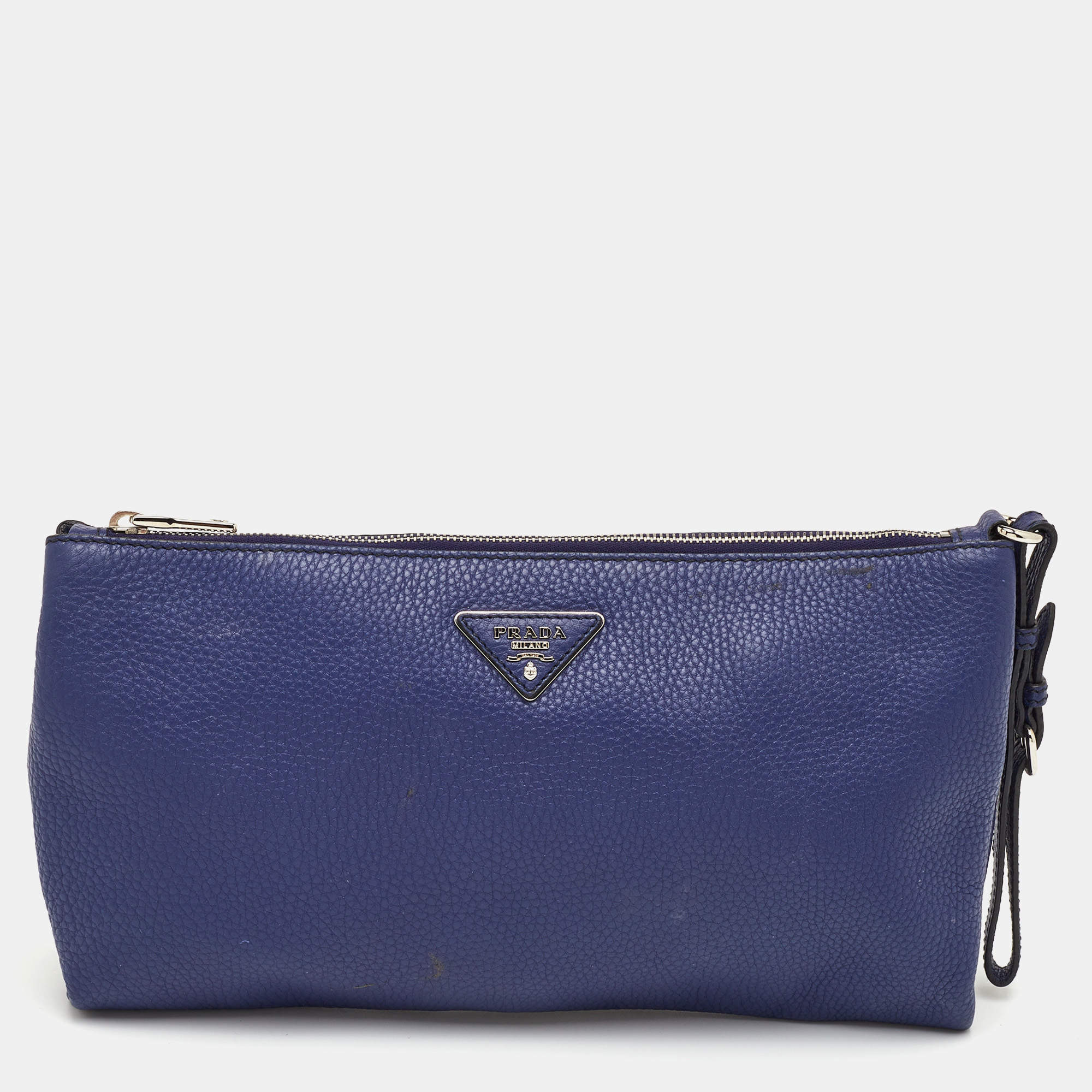 مملوكة مسبقًا Prada Blue Daino Leather Wristlet  Pouch