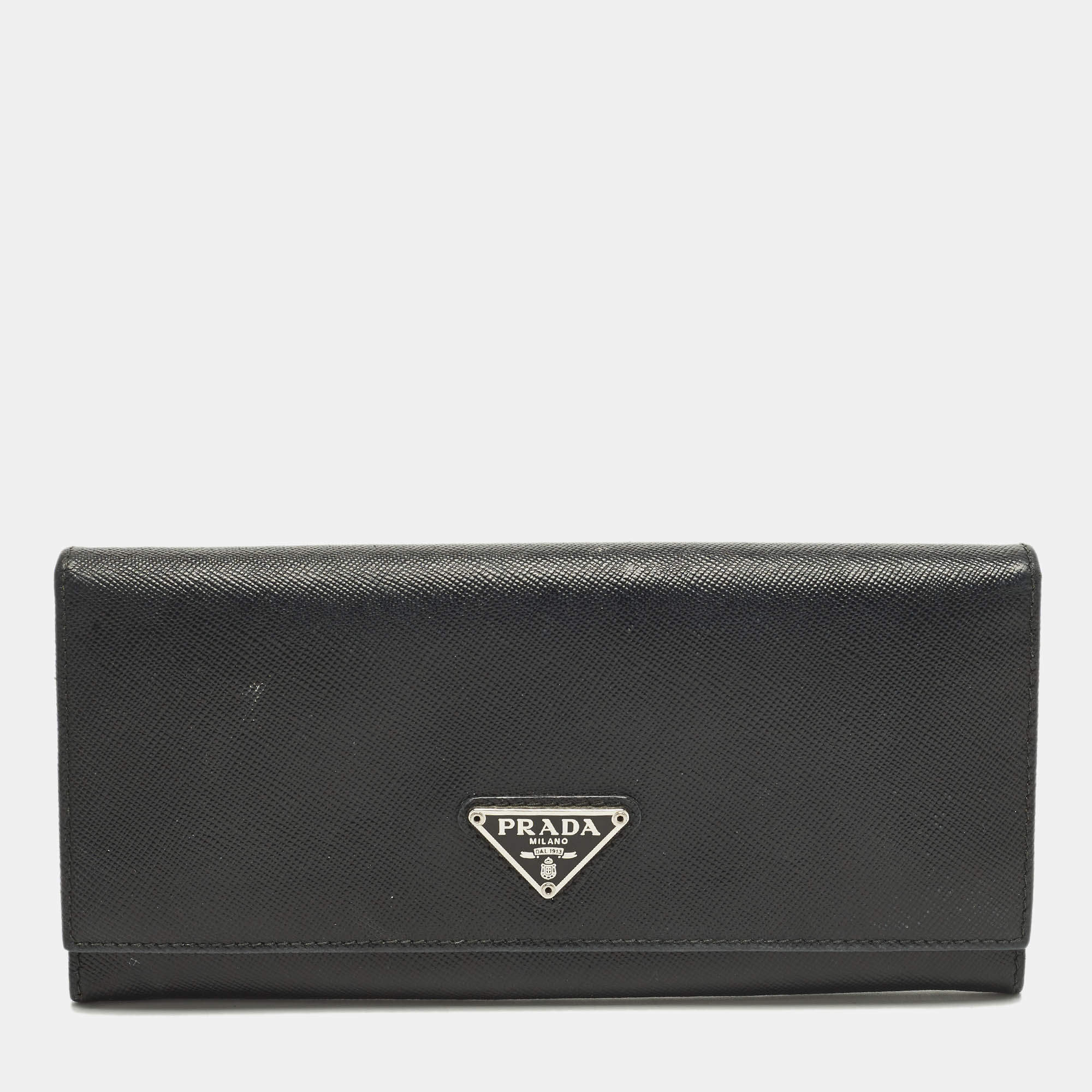مملوكة مسبقًا Prada Black Saffiano Leather Flap Continental Wallet