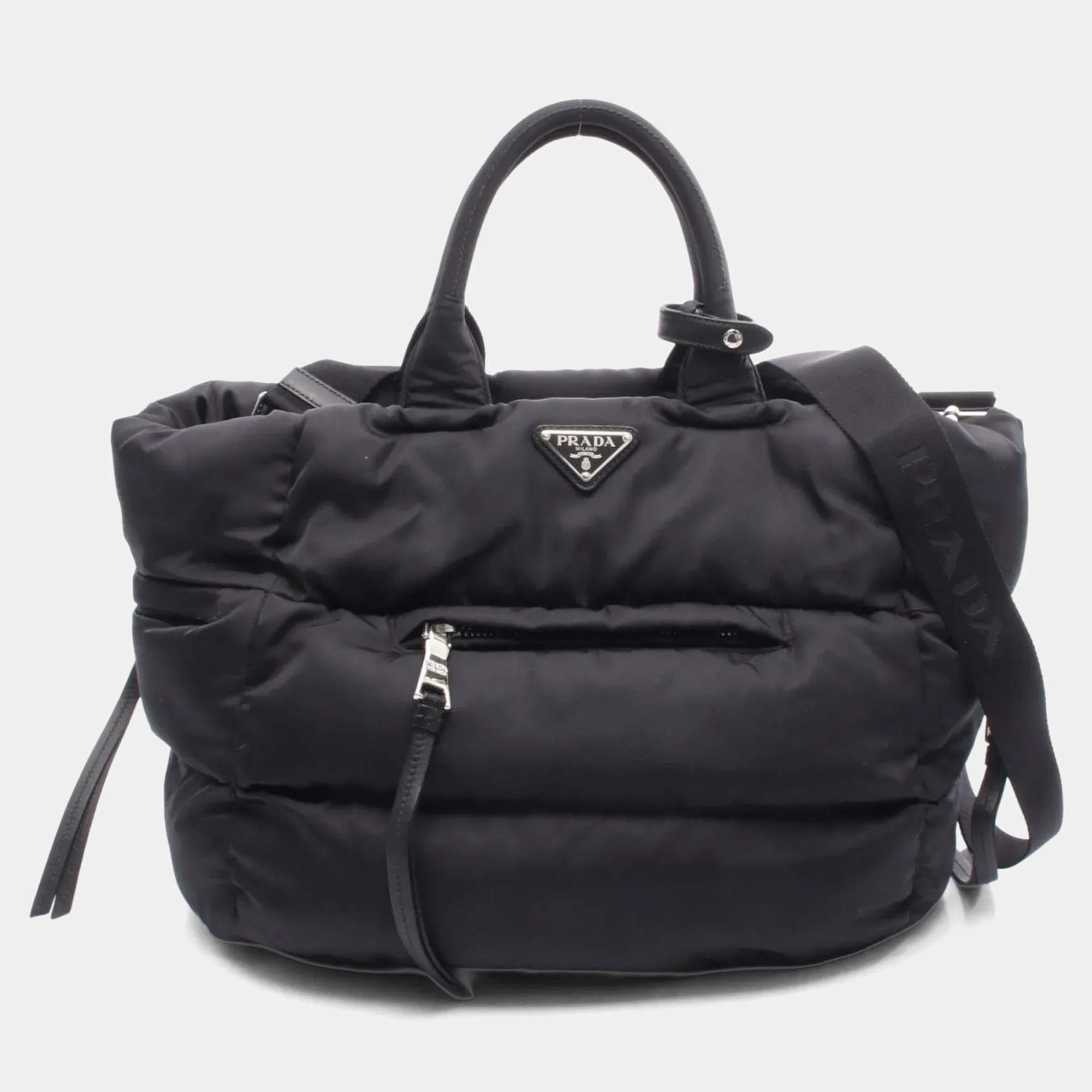 مملوكة مسبقًا Prada Tote Bag Nylon And Leather Black