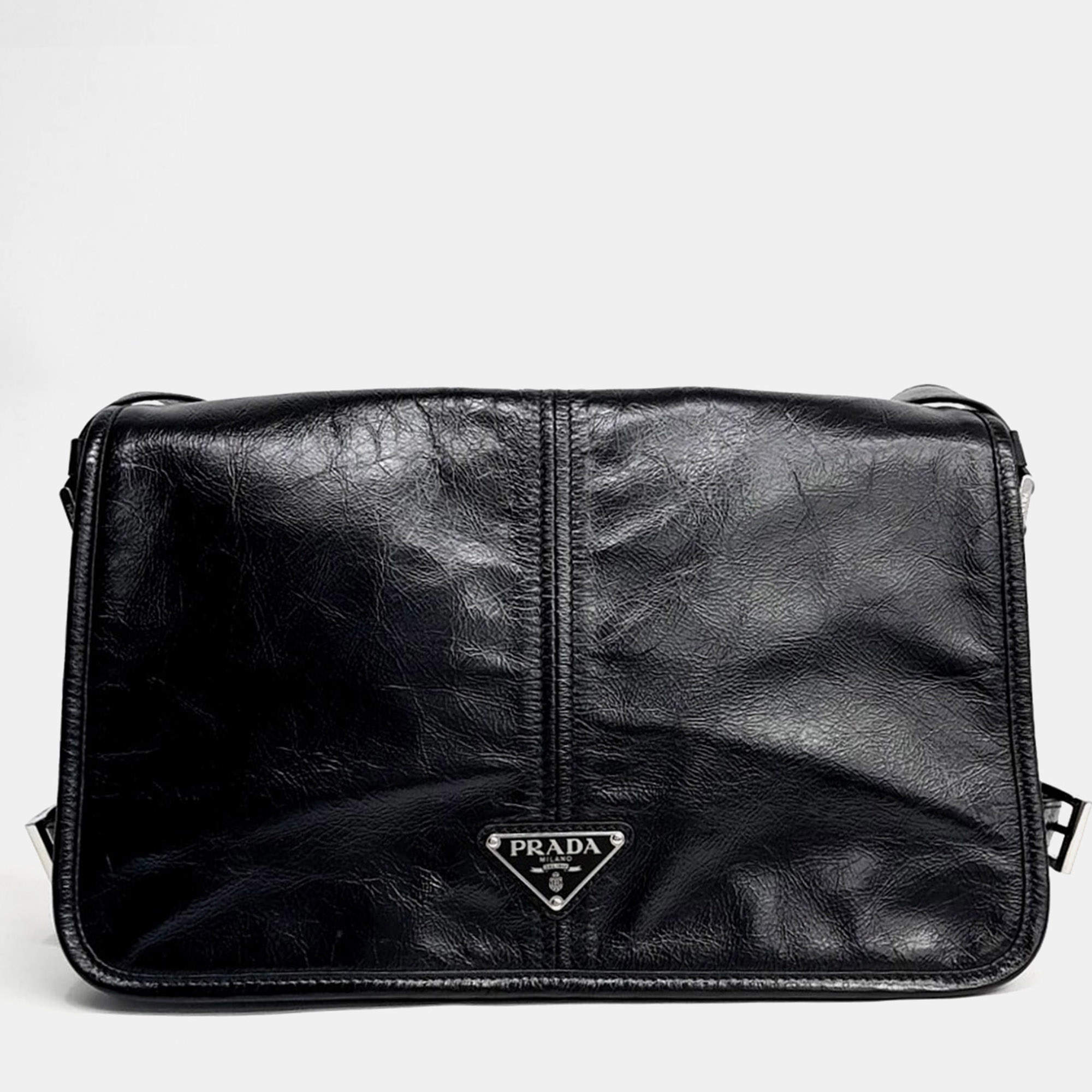 Pre Owned Prada Black Leather Crossbody Bag (2VD073)