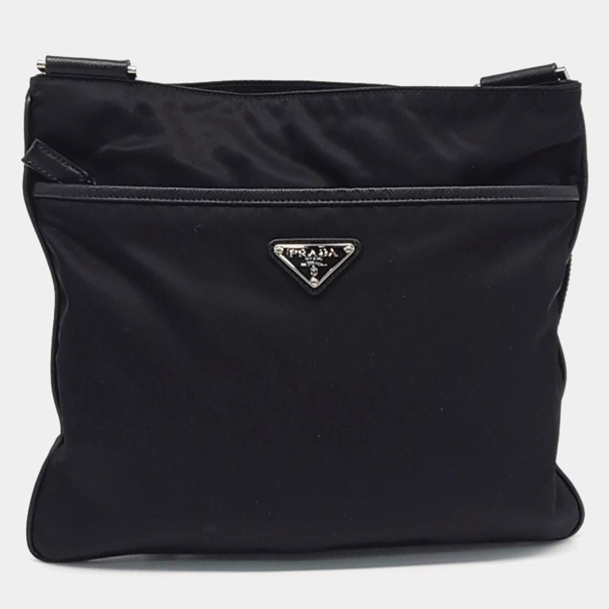 مملوكة مسبقًا Prada Black Nylon Crossbody Bag